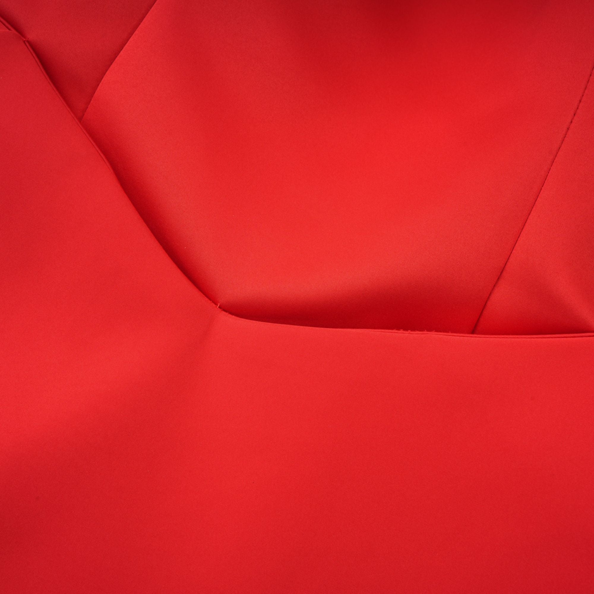 فستان لور الأحمر القصير بدون أكمام 