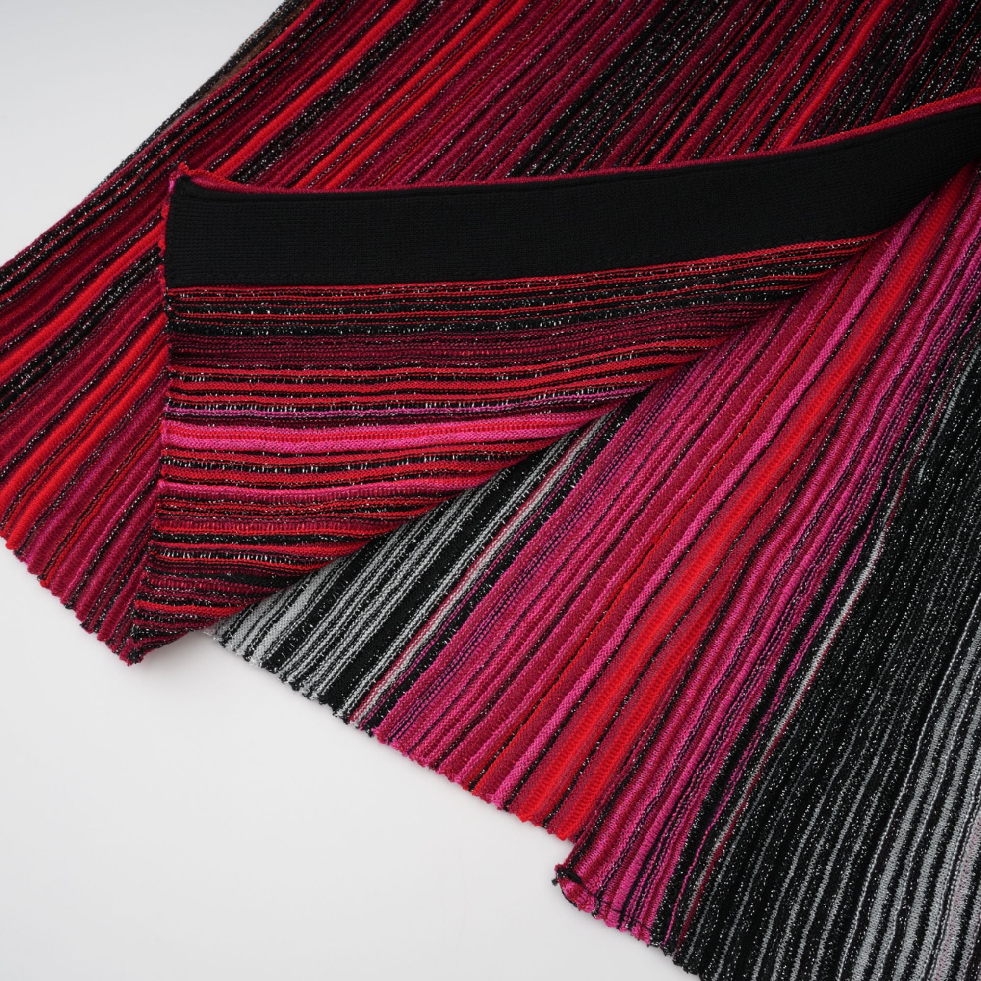 Langer Strickcardigan „Ulysse“ in Rot-Metallic (Endverkauf)