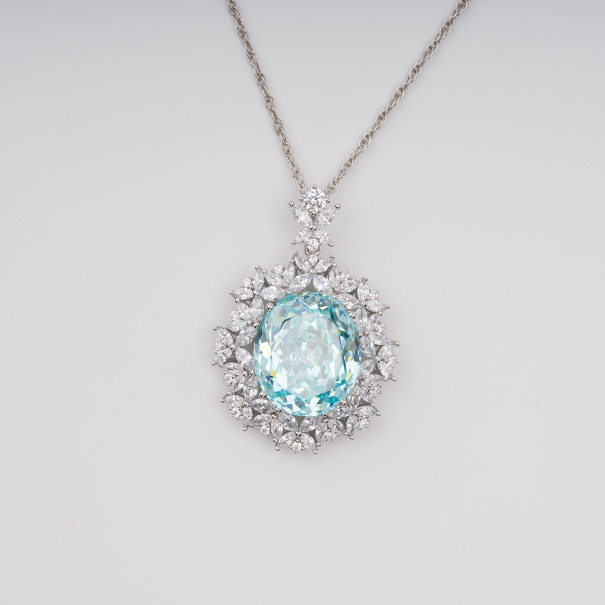 Eini Aquamarine Floral Gemstone Pendant Sterling Silver Necklace