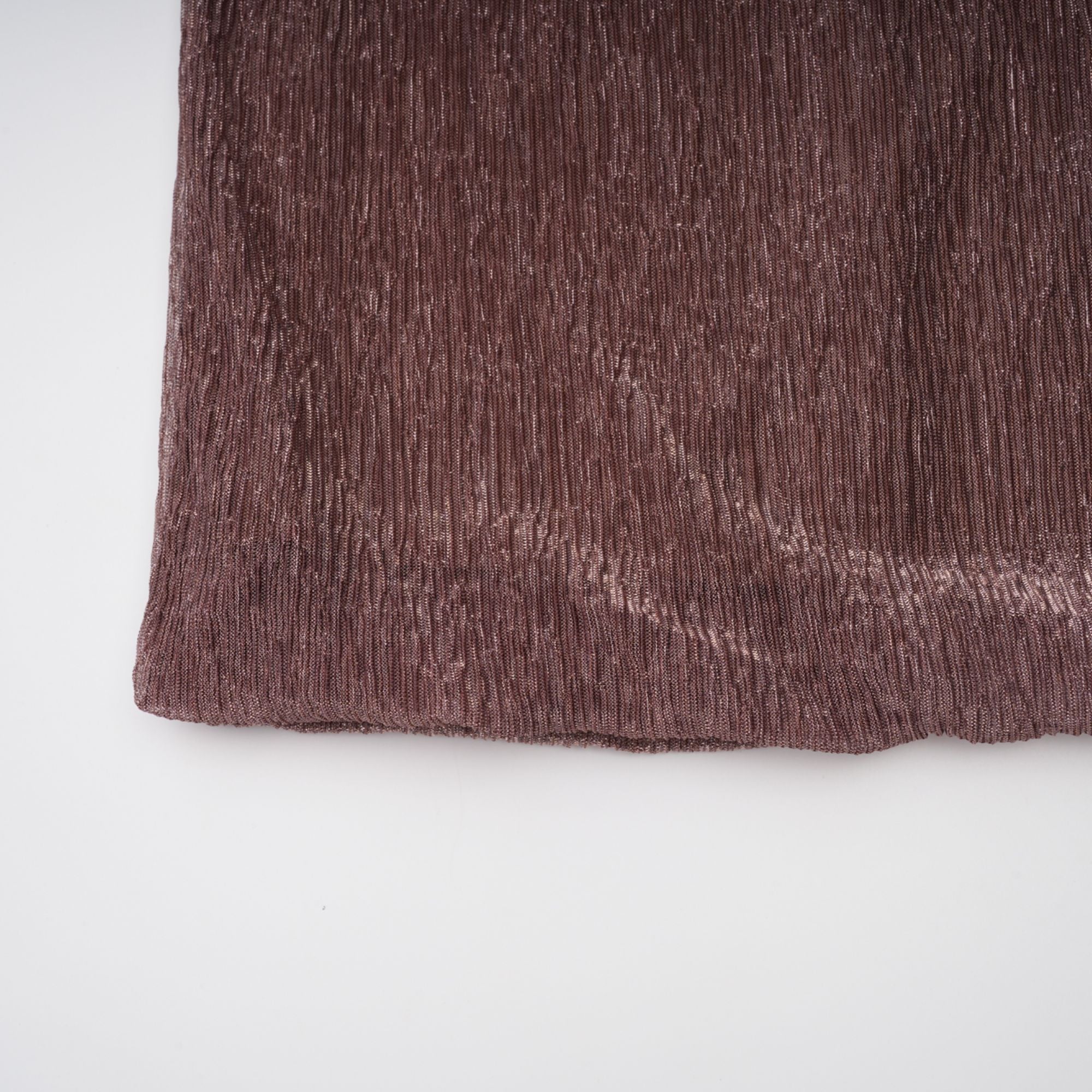 فستان دلفين ماكسي بتصميم شريطي باللون البني