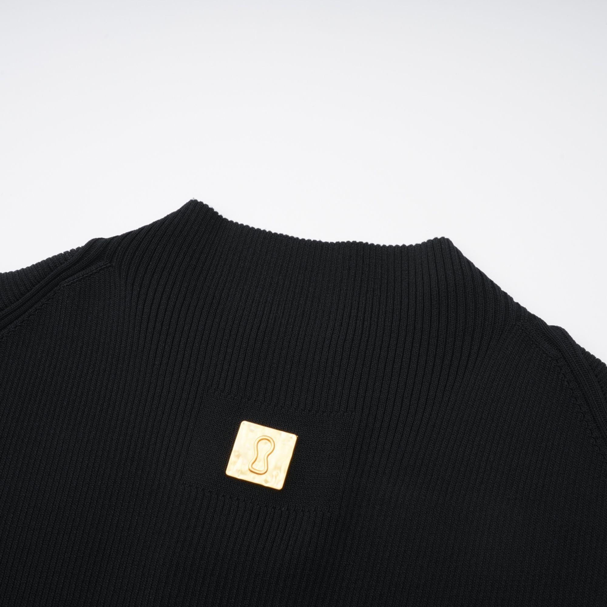 Ysandre Black Ribbed Knit Keyhole Tank Top