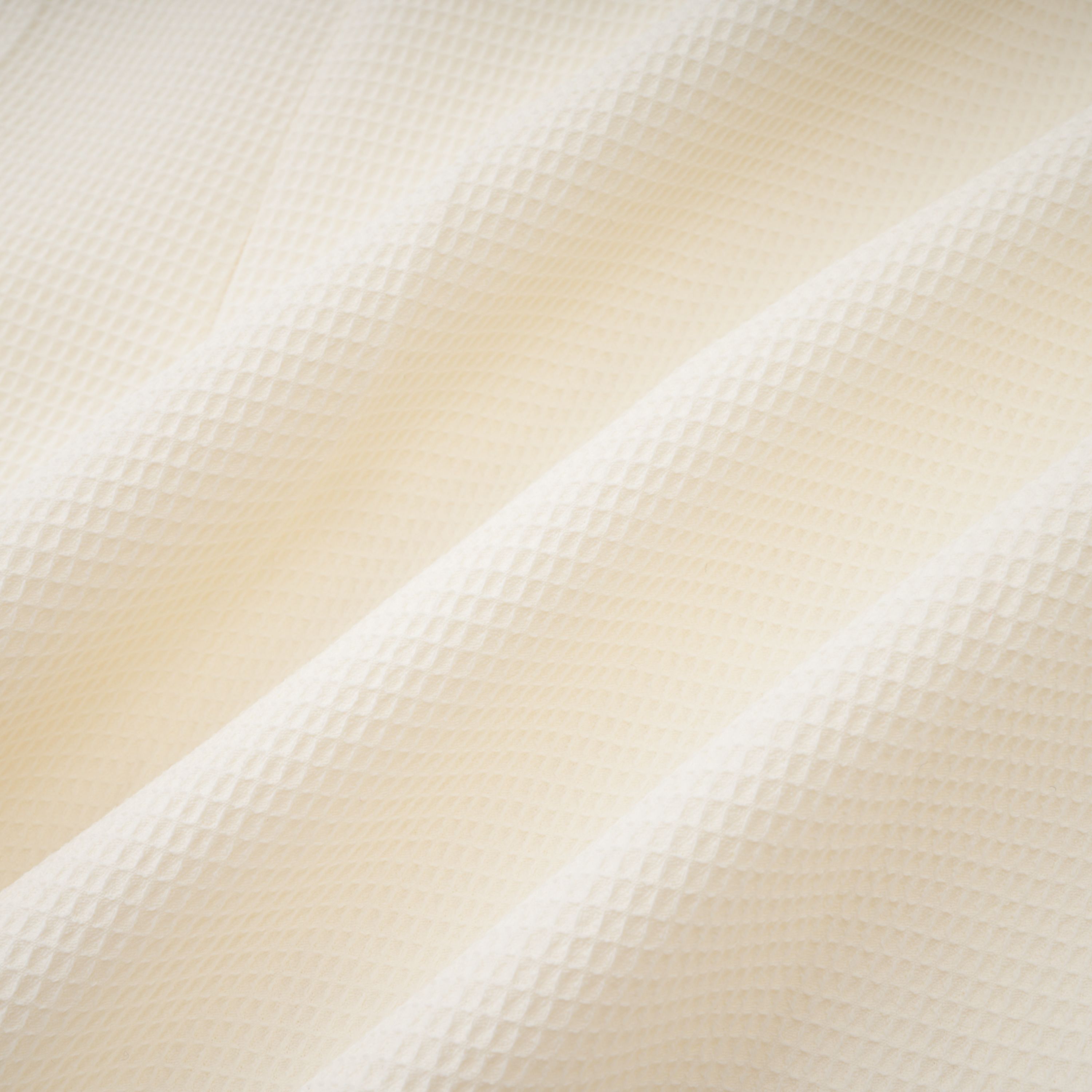 فستان مايل الأبيض القصير المطرز بالزهور 