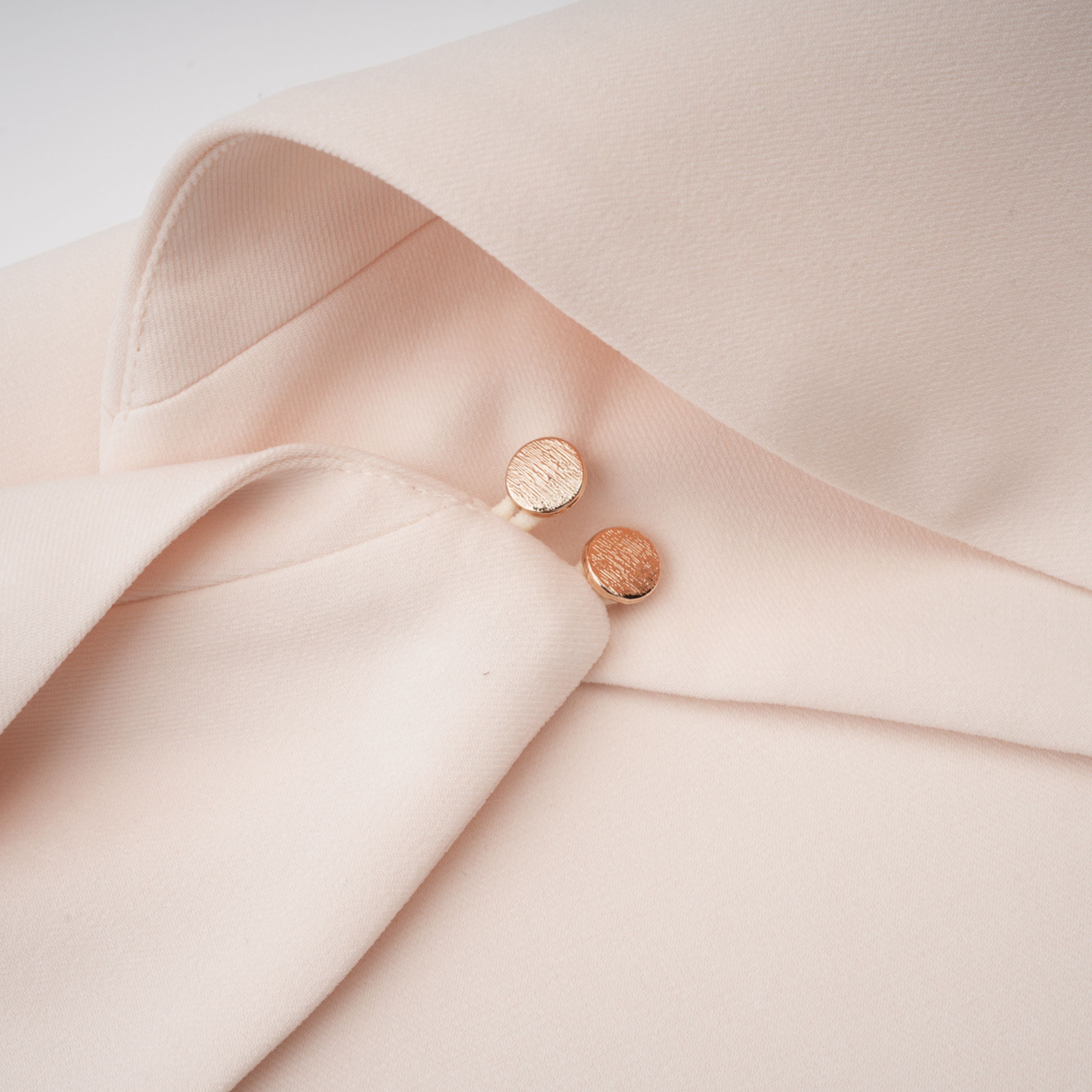 Aria Weißes asymmetrisches Schal- und Tüllpanel-Kleid-Set