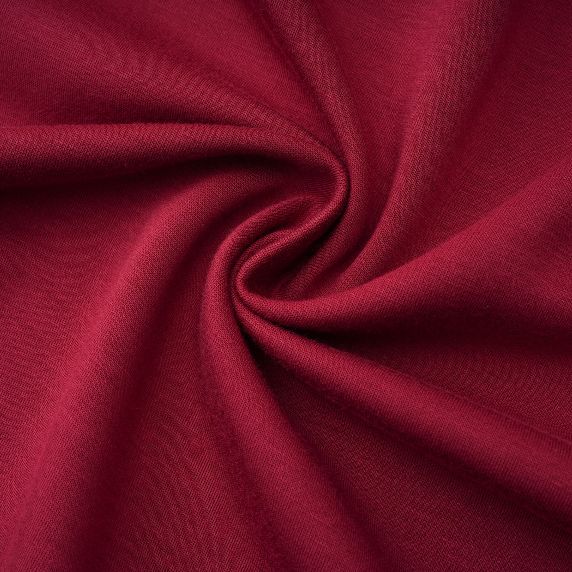 Margot Rotes Schal-Design Maxikleid mit Rüschen