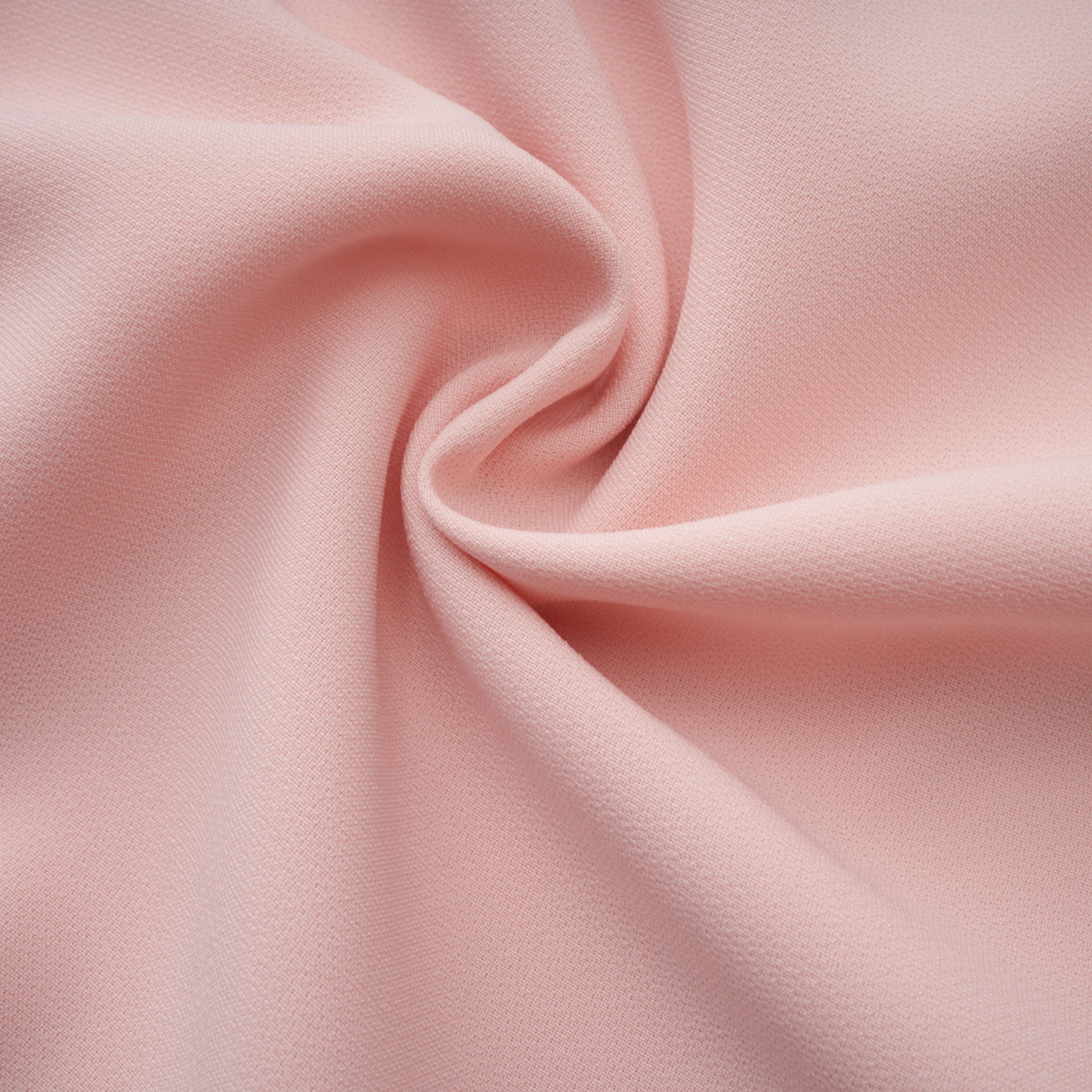 فستان طويل مزين بكورسيه باللون الوردي من Klaudia