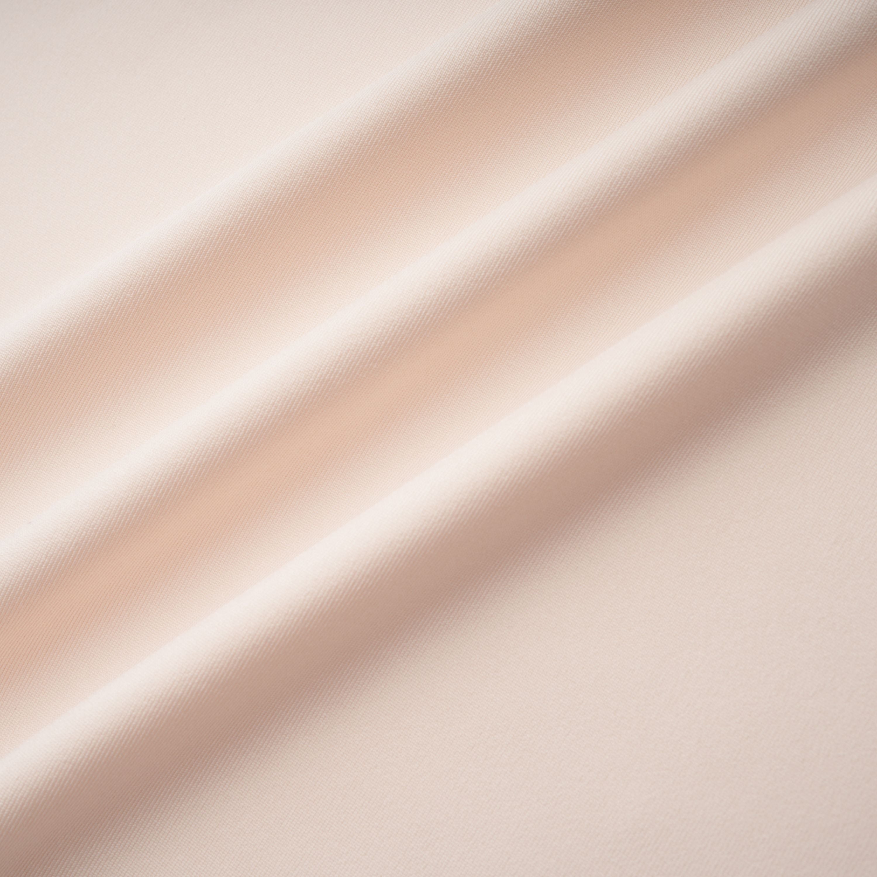 فستان طويل بزخارف مضفرة وتفاصيل جواكين نيوترال