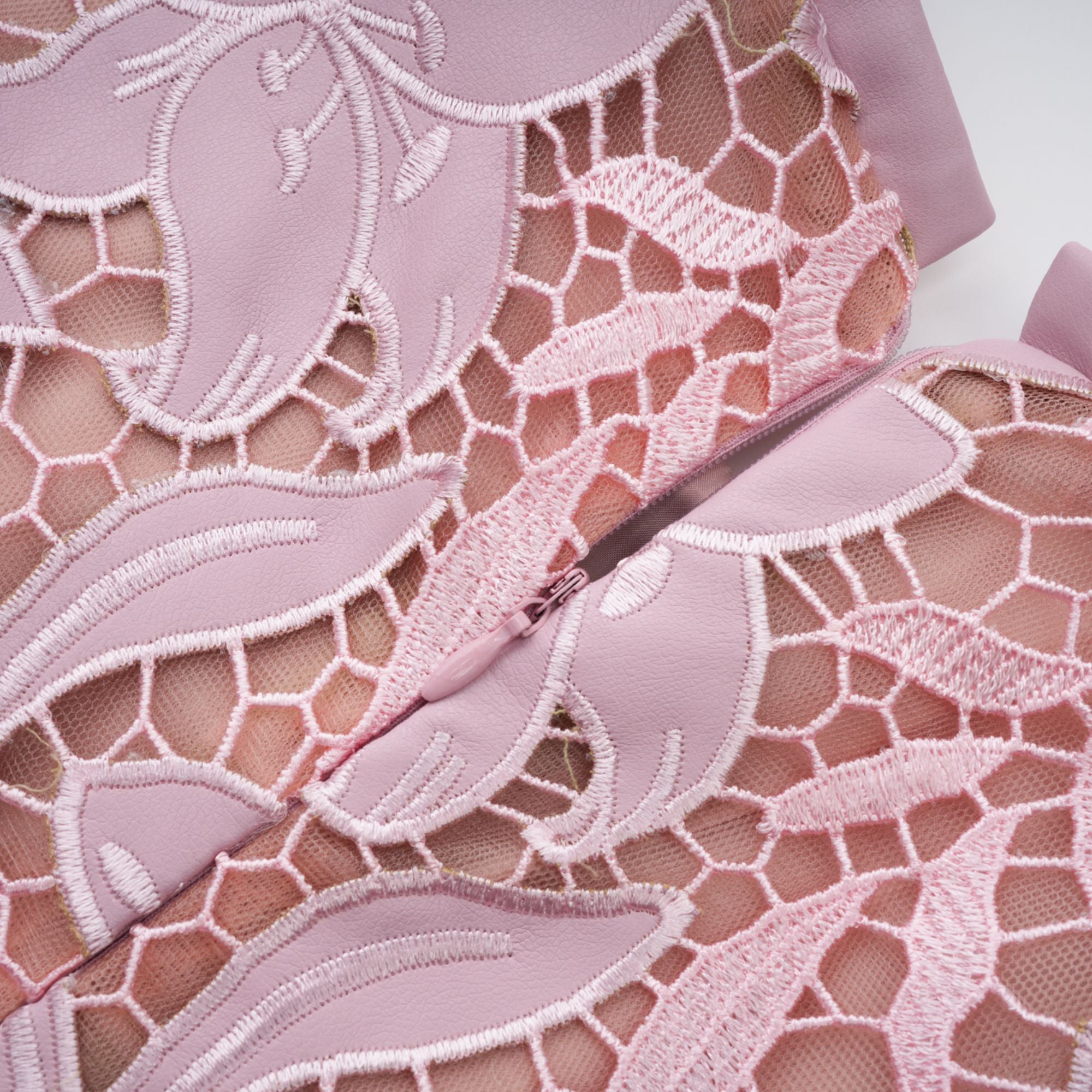 Vérane pink guipure-lace midi dress