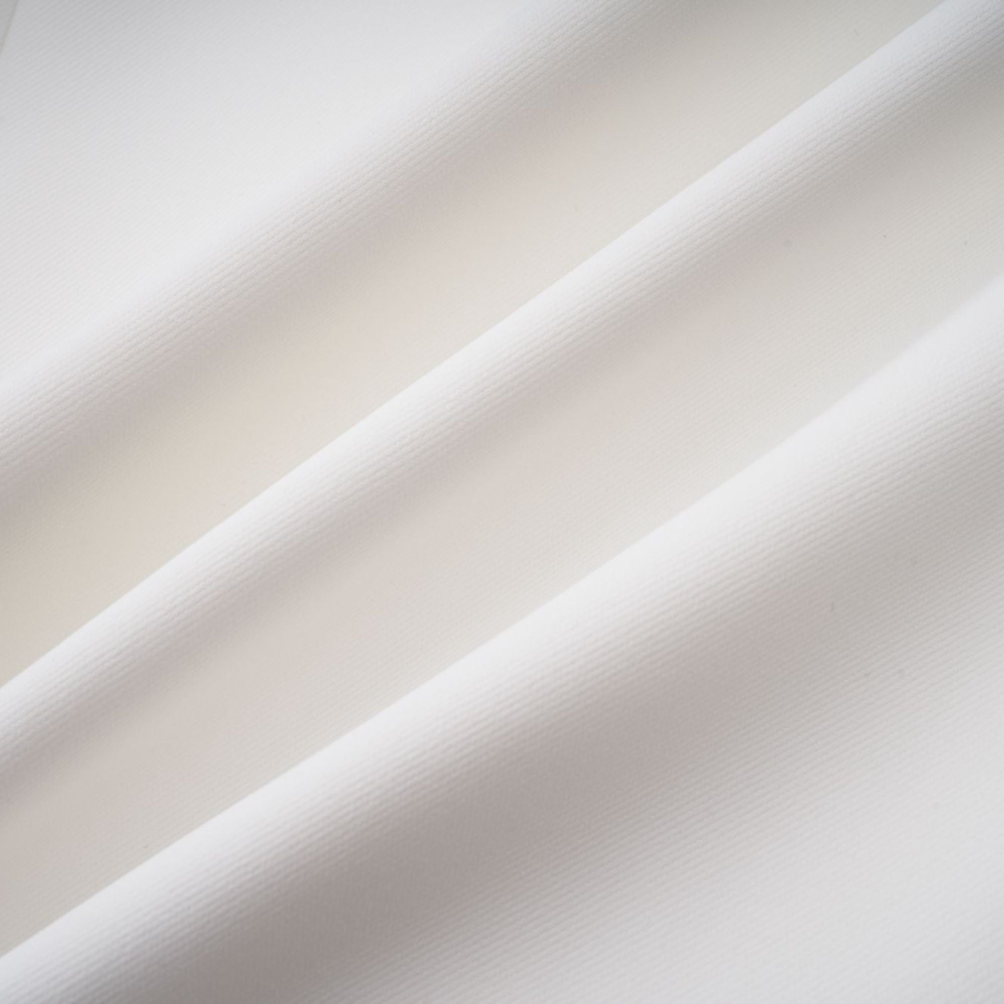 Irène – Weißes Midikleid mit Pailletten- und Blumenstickerei