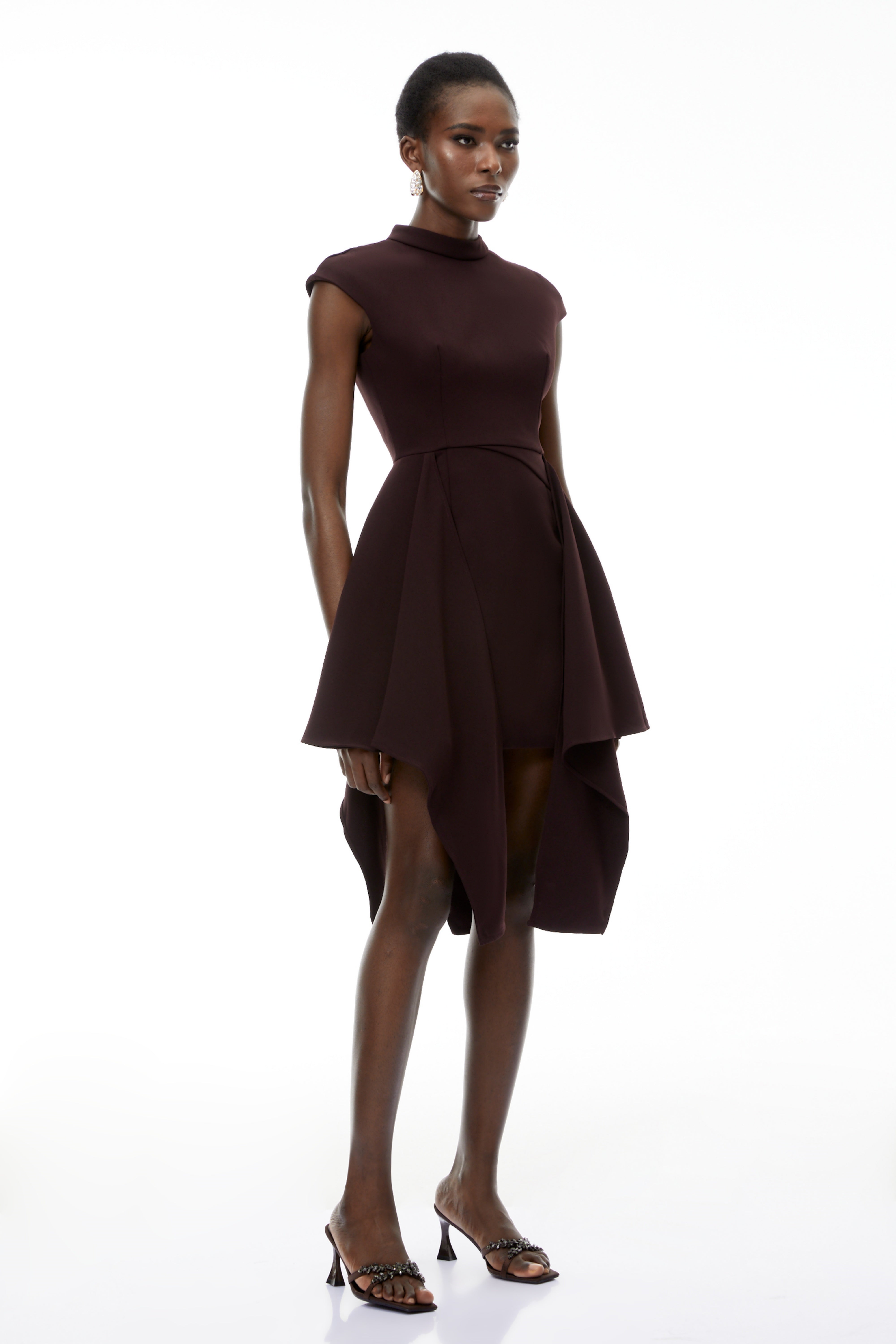 Dakota Brown Minikleid mit Schleife