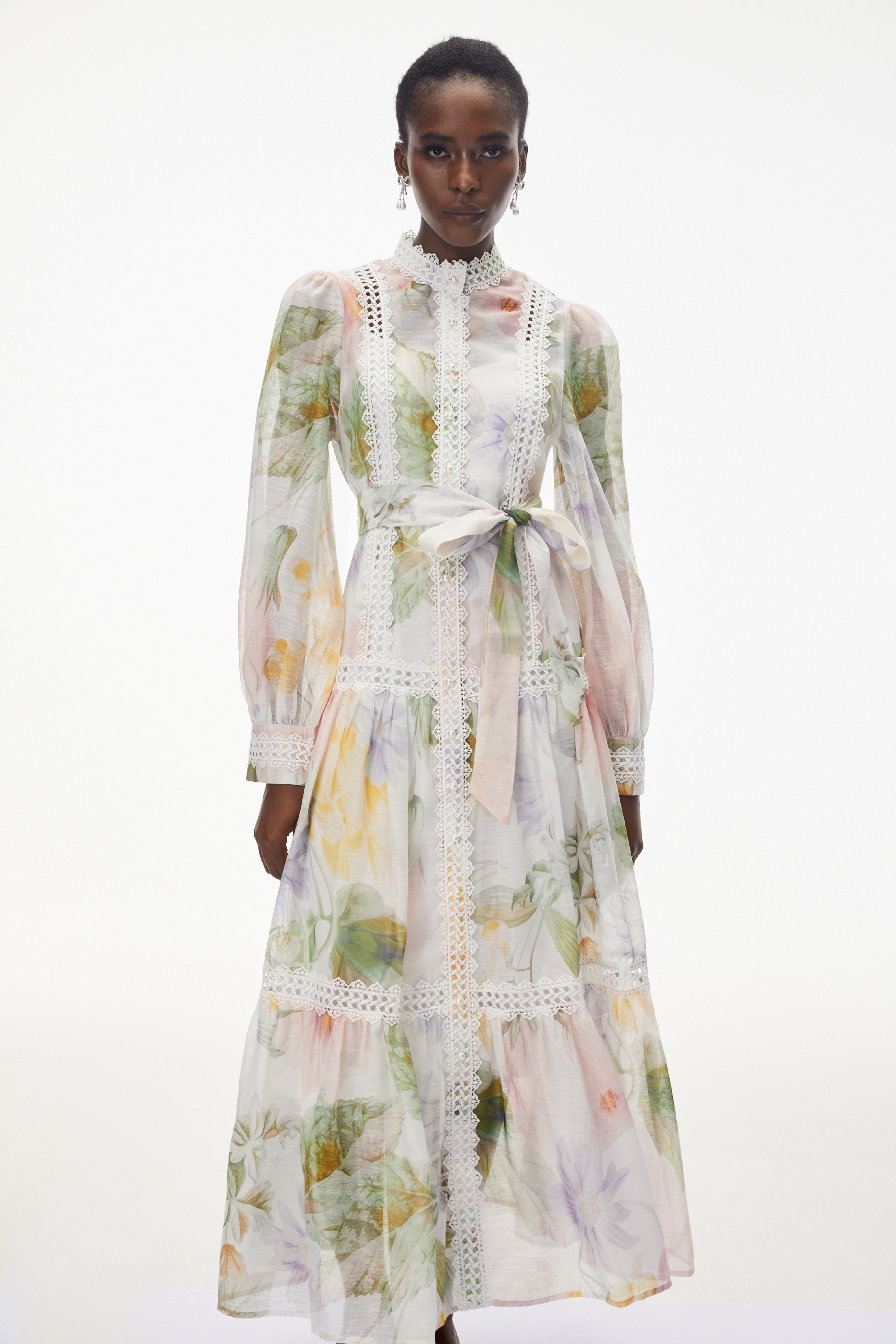 Midi-Kleid „Danae White“ mit Blumenmuster und Spitzenbesatz