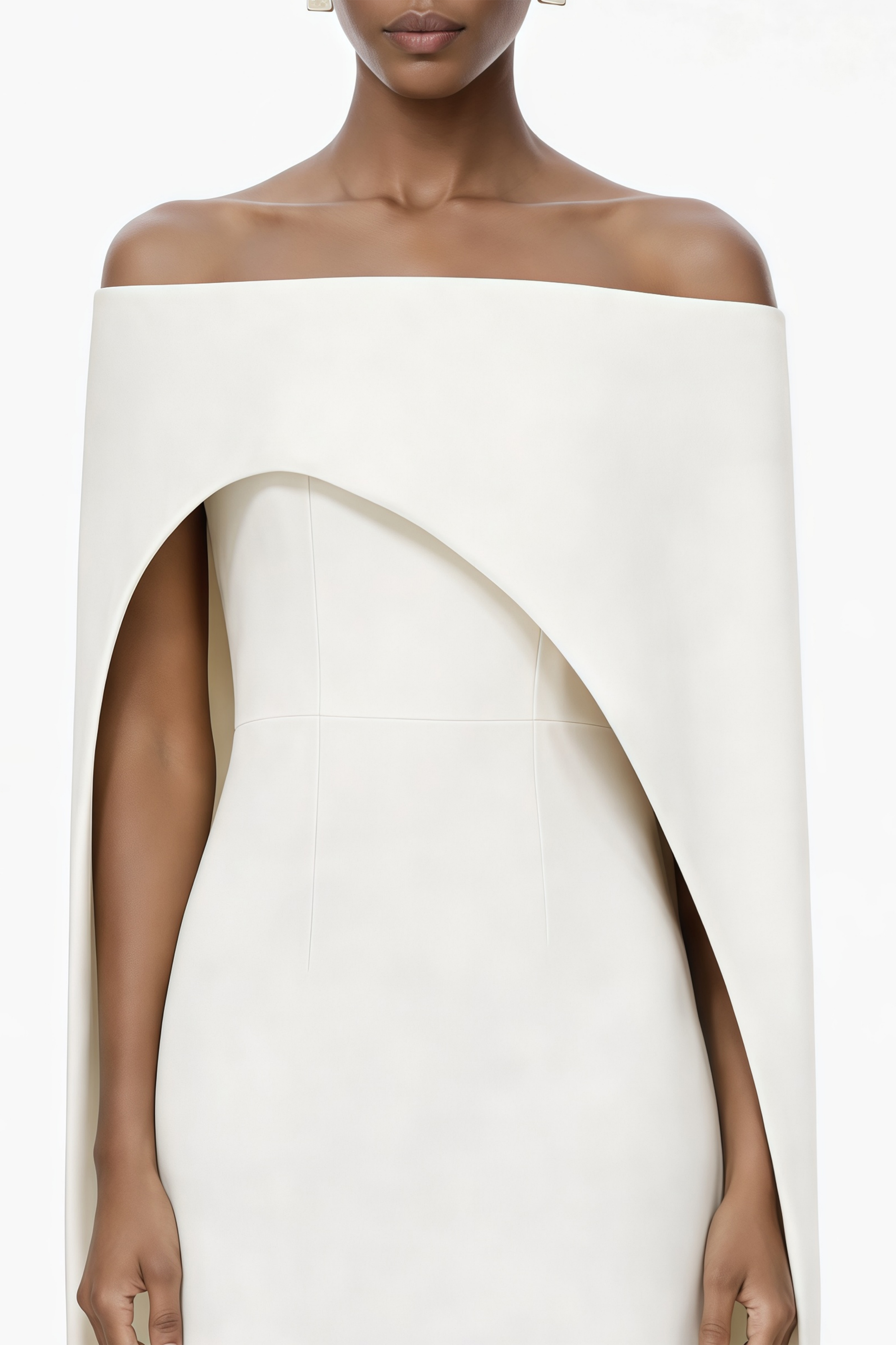 Dominique White Asymmetrisches Cape-Maxikleid