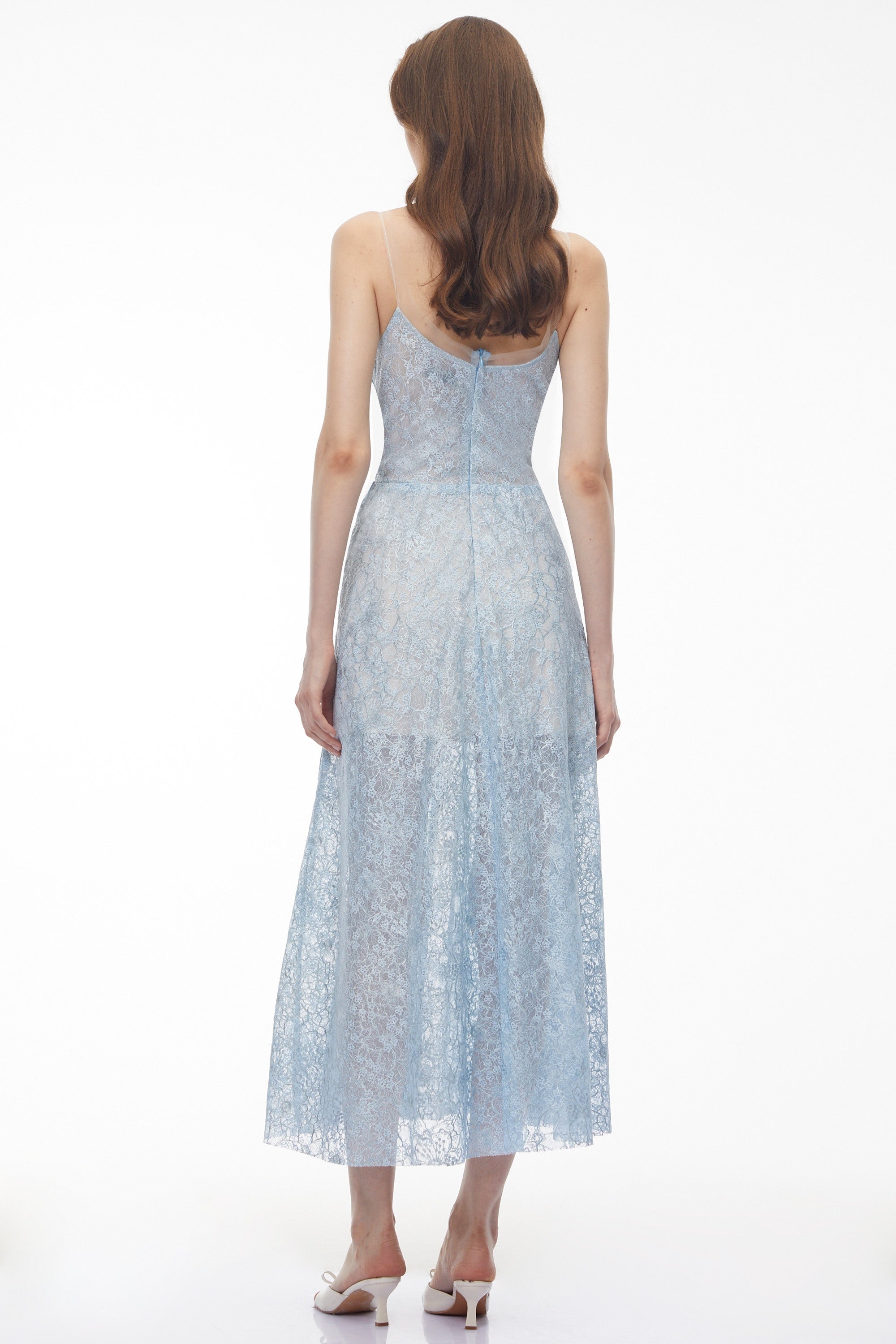 Robe longue sans manches en dentelle à fleurs Dorothea, bleu clair