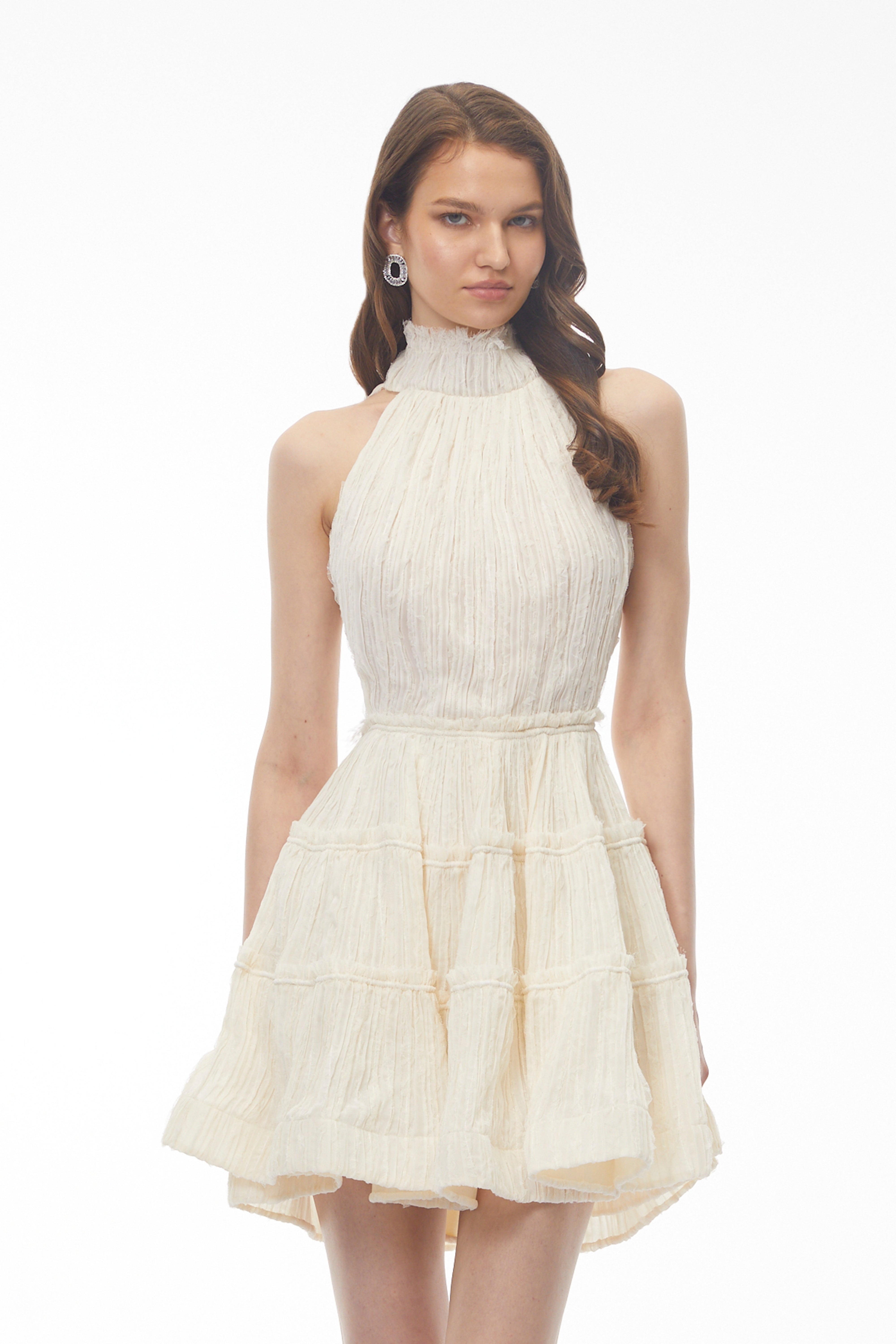 Mini-robe à volants et dos nu Elizabeth White