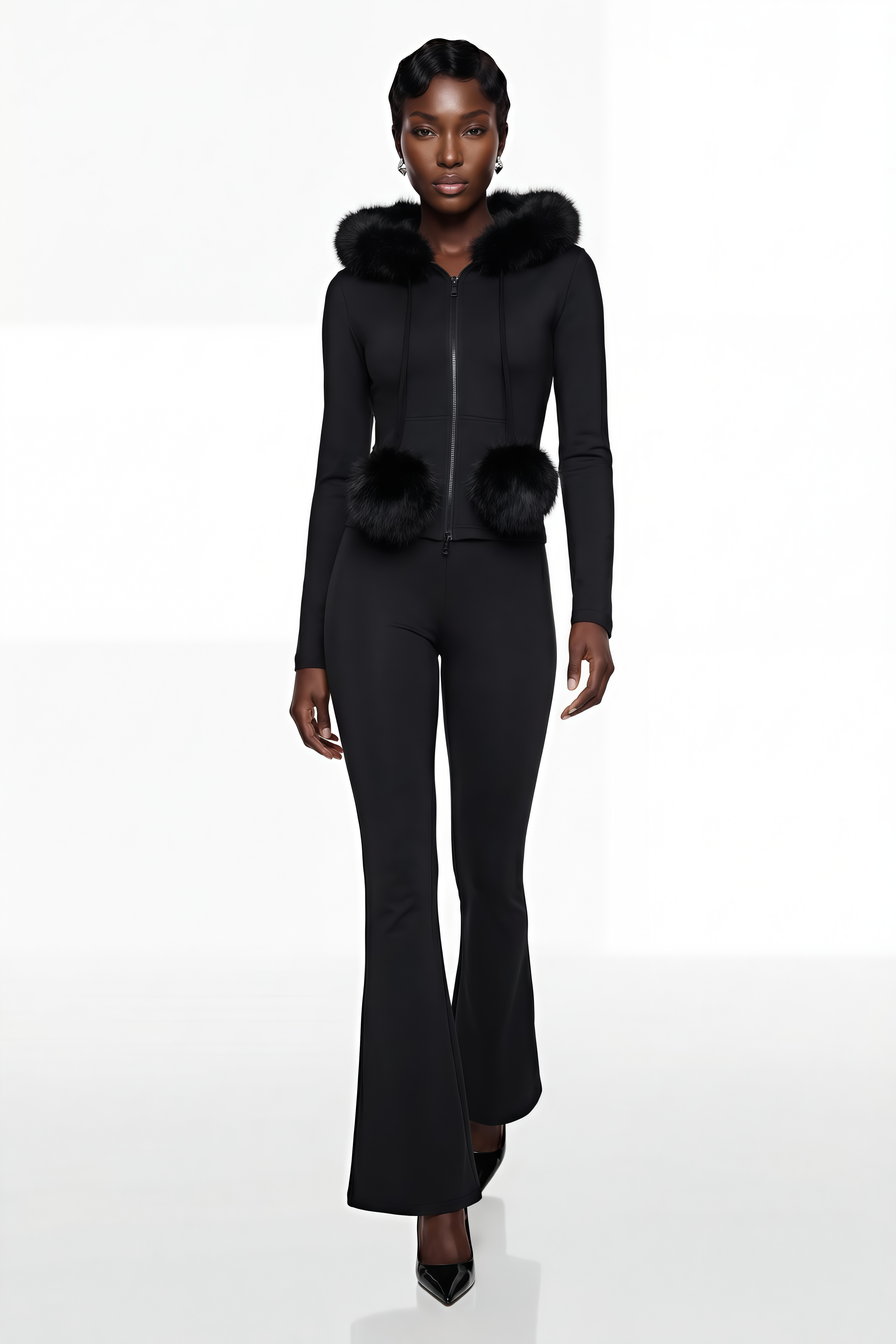 Elize Schwarze Kapuzenjacke & Ausgestellte Hose im Set