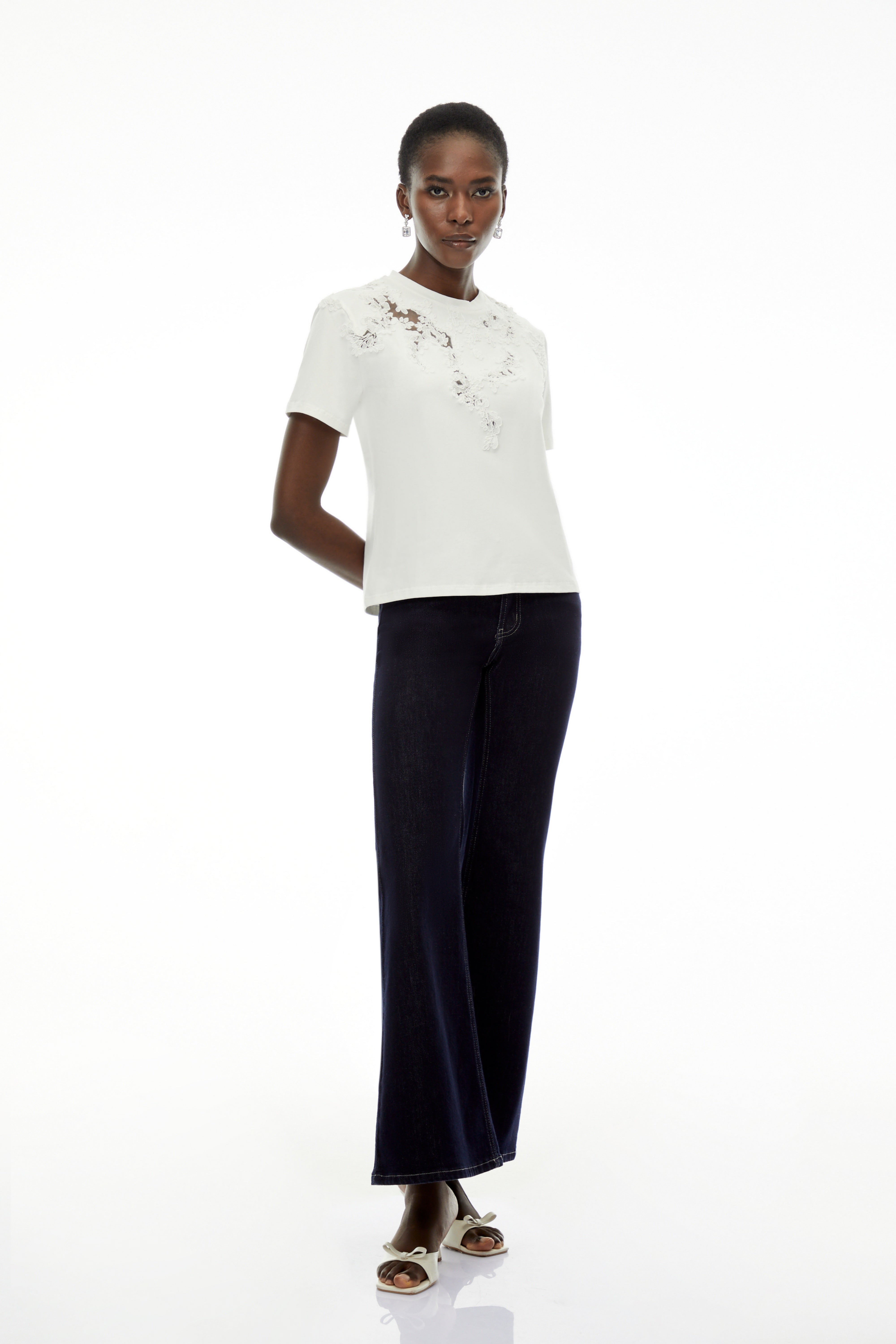 Emma White Floral Embroidered T-Shirt