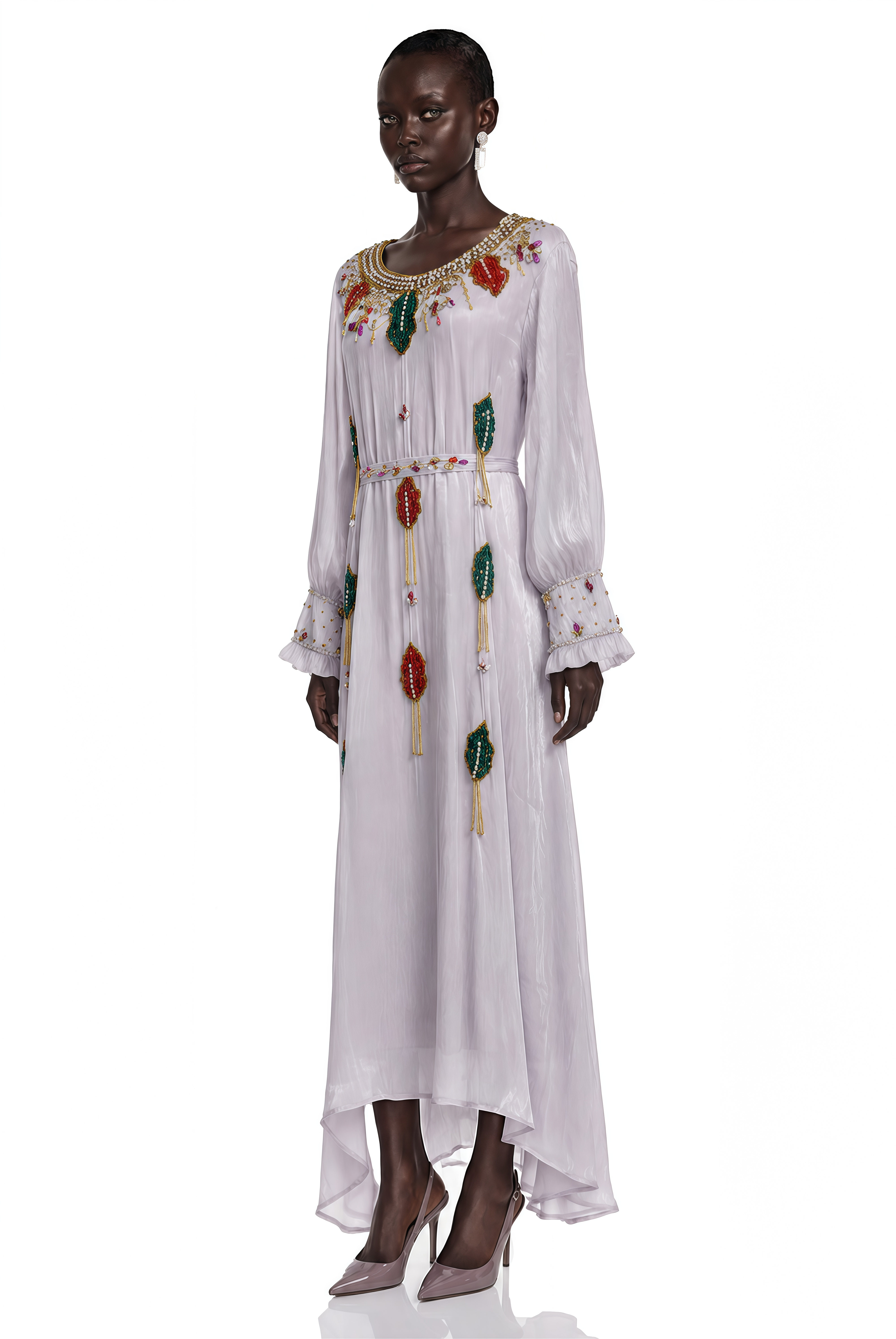 Robe longue à manches longues brodée « Esther Lavender »