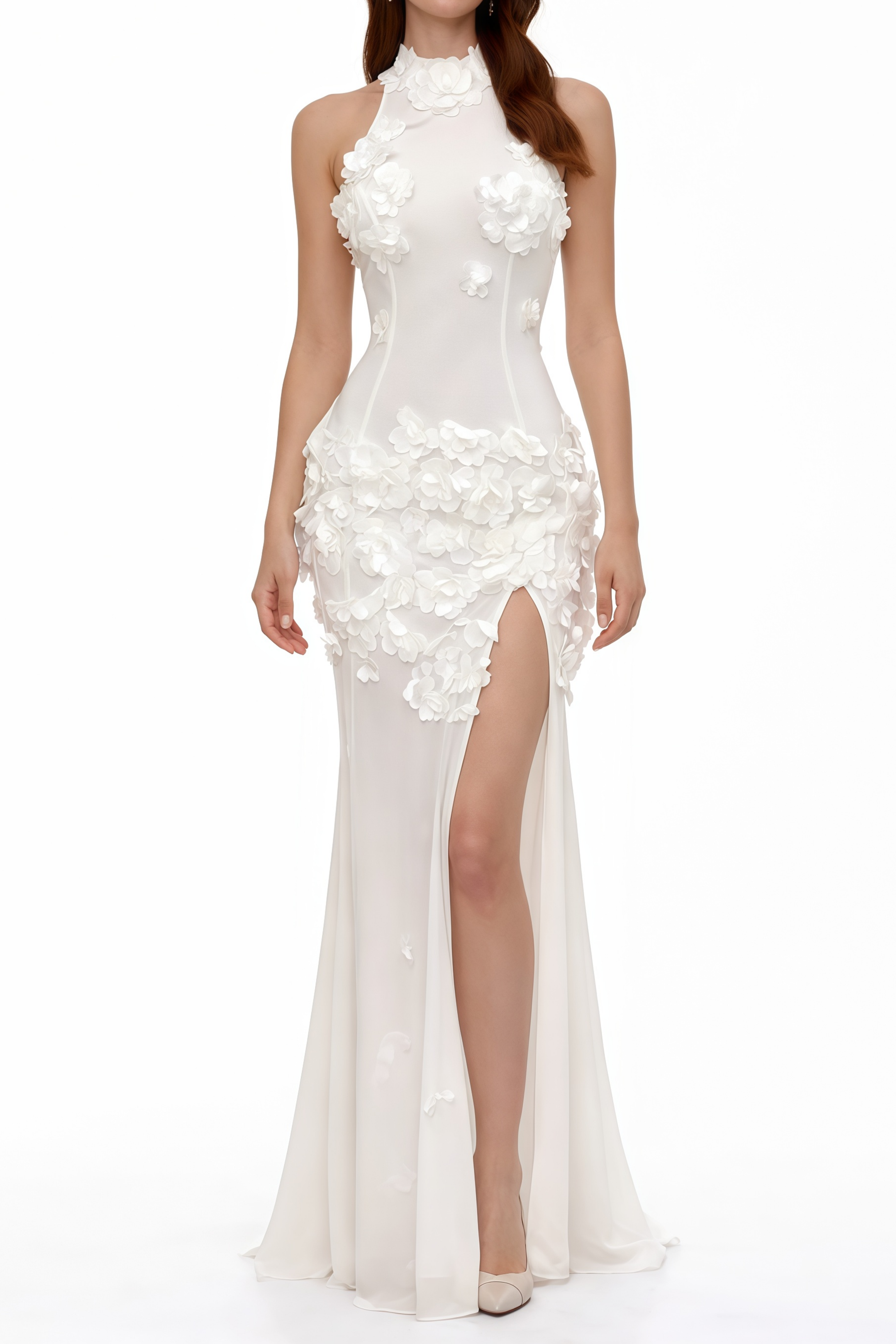 Guinevere – Weißes Maxikleid mit Neckholder und 3D-Blumenmuster