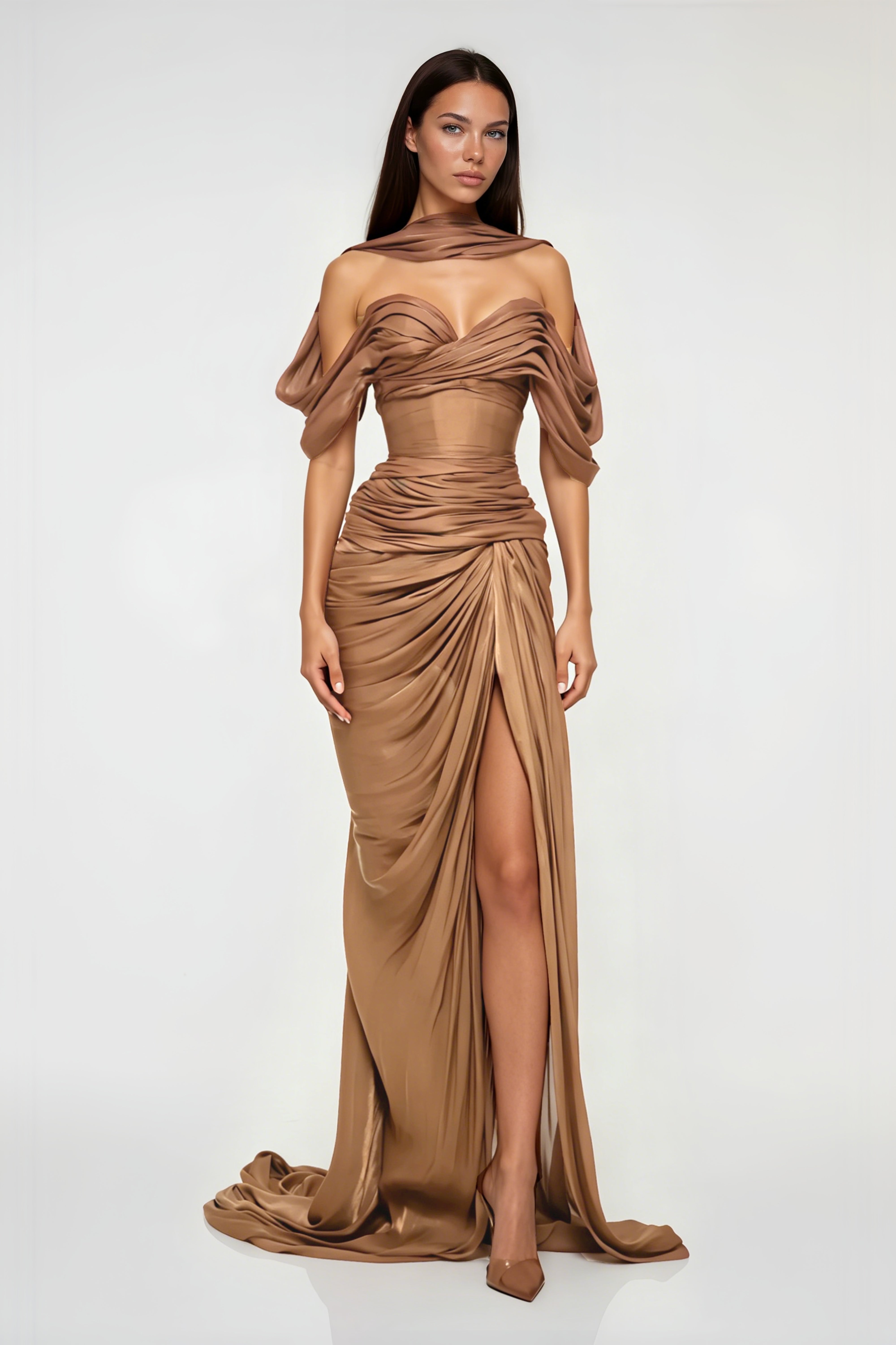 Robe longue drapée asymétrique Hazel Gold