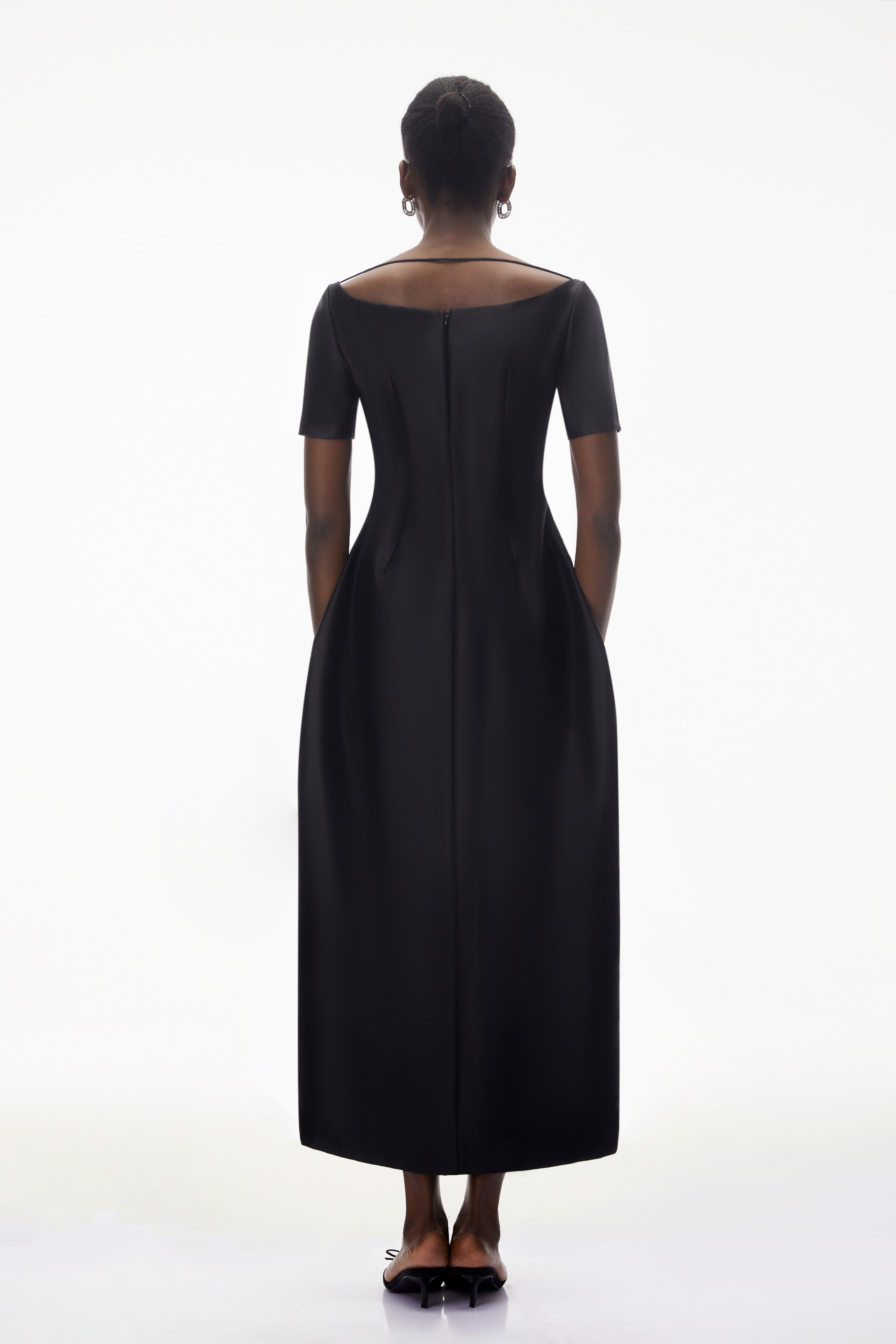 فستان ميدي غير متماثل بياقة عميقة من Heidi Black