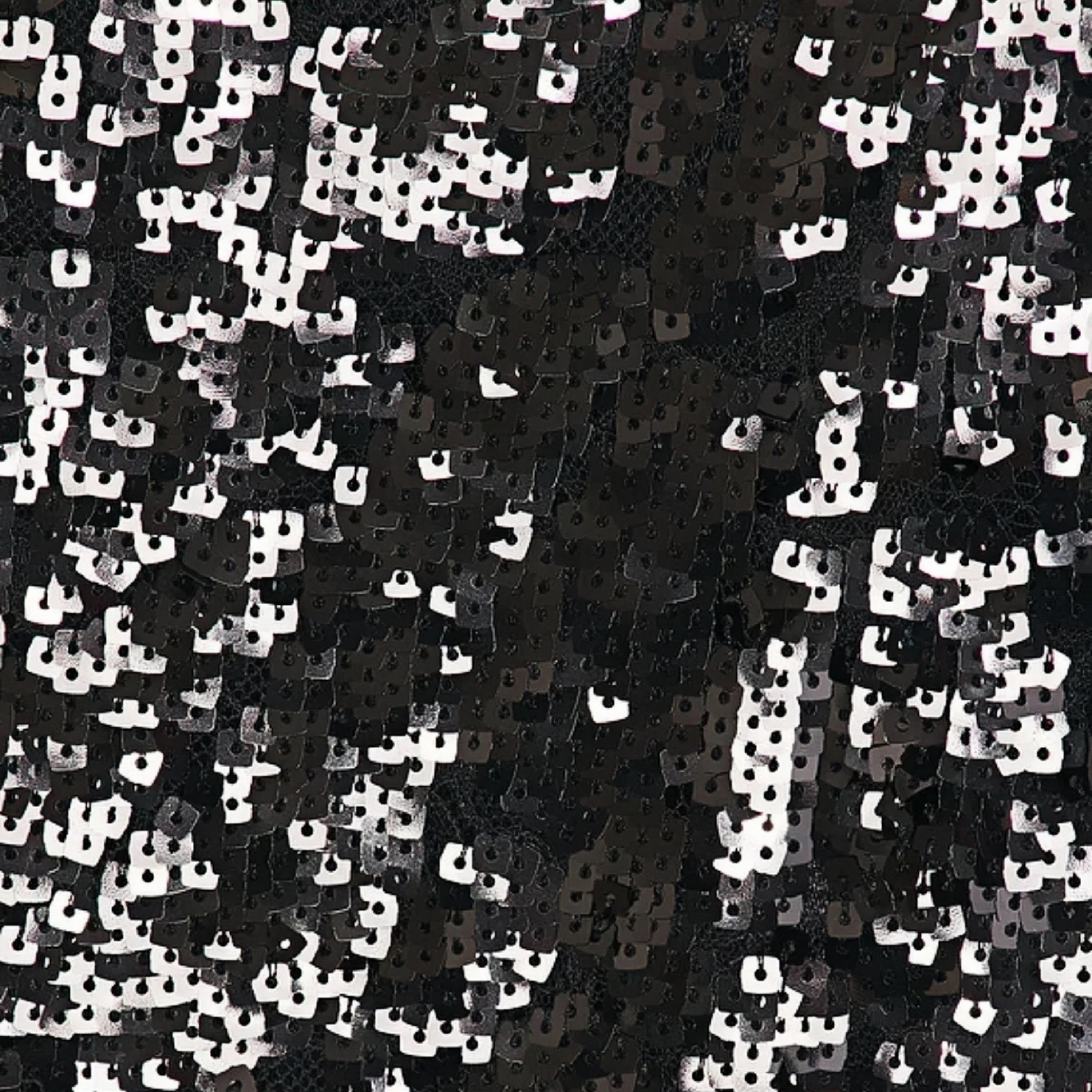 فستان أفا ماكسي أسود من الدانتيل والترتر