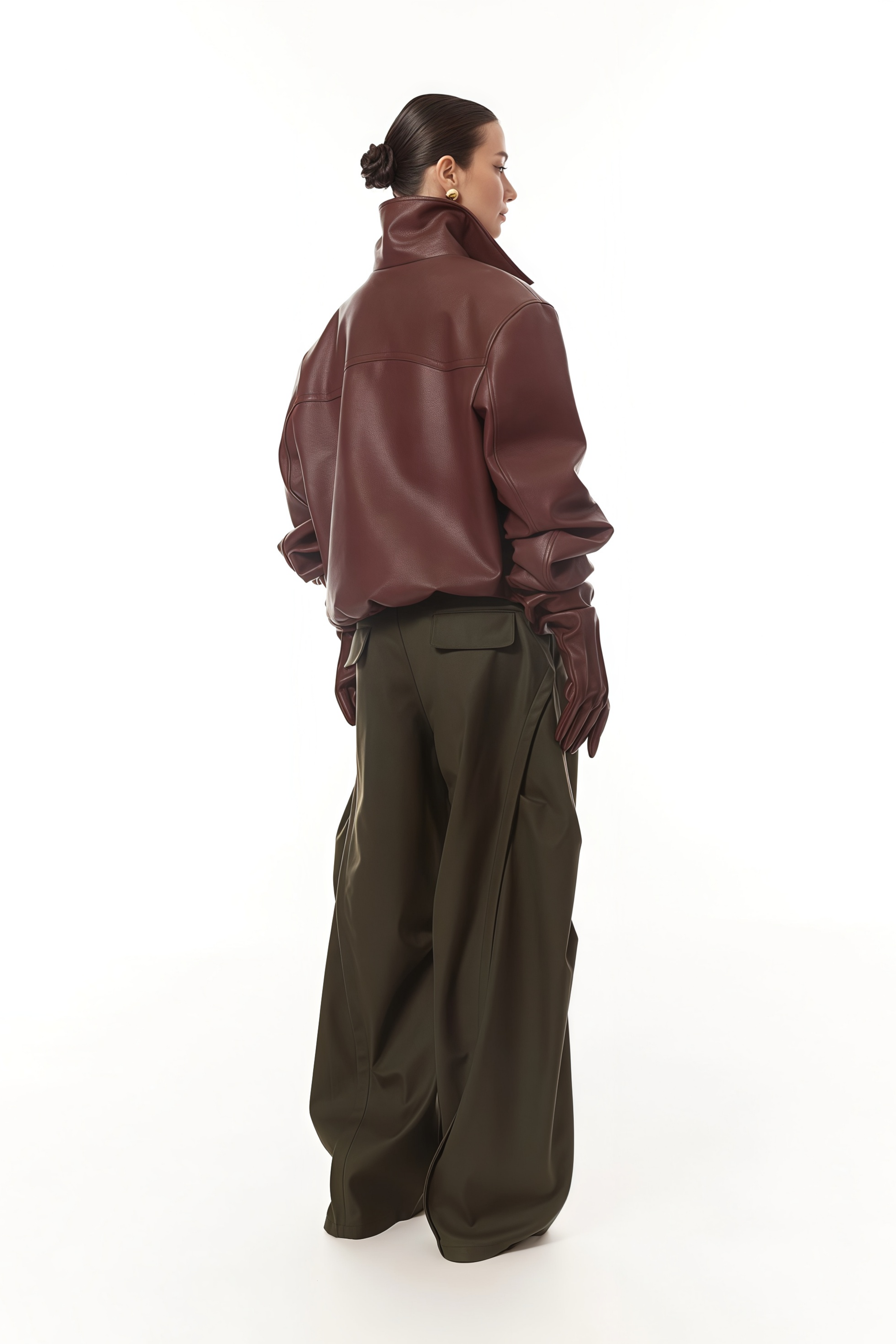 Bomberjacke aus schwarzem genarbtem Leder von Harbor