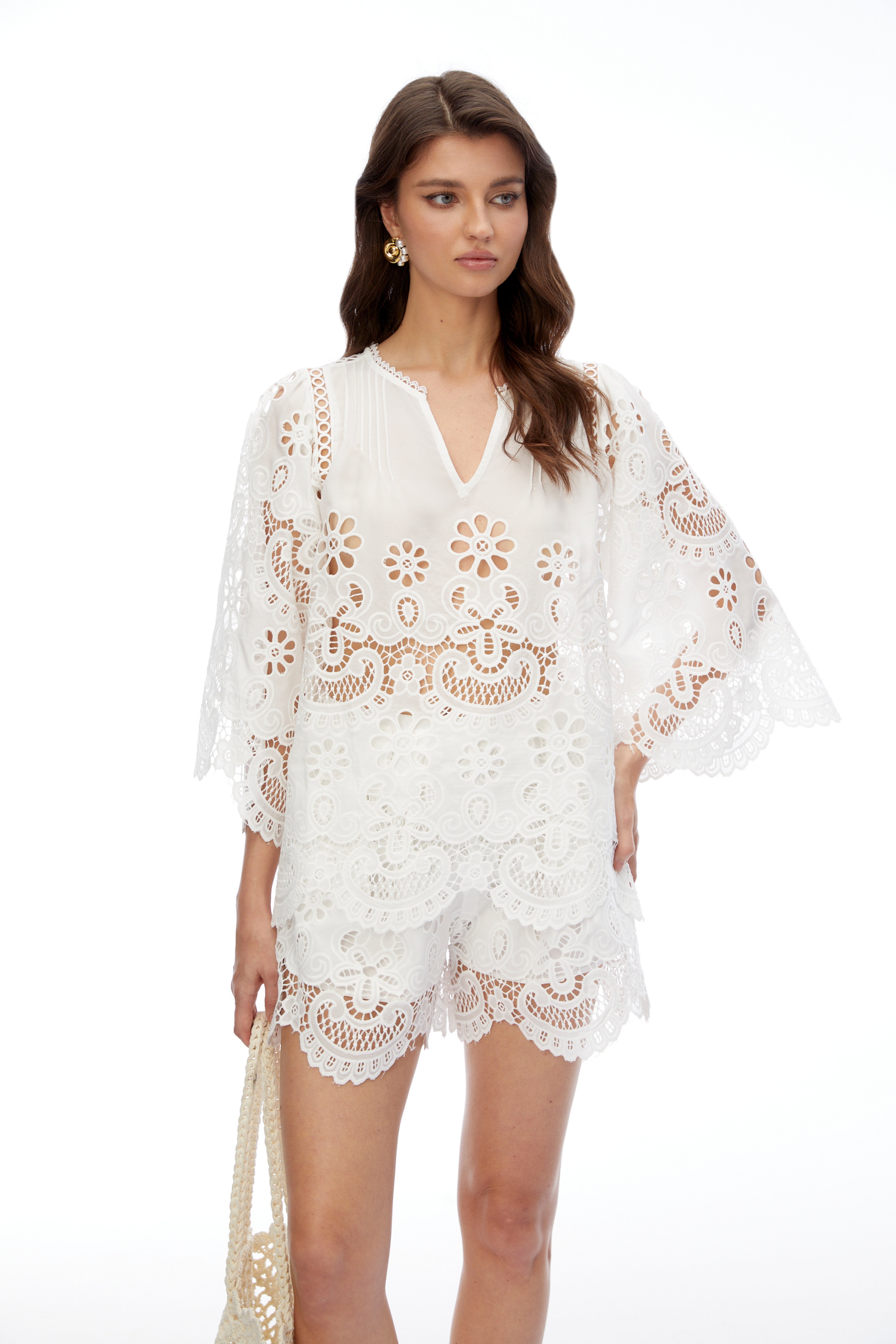 Itziar White V-Neck Lace Top & Shorts Set with Cut-Outs
