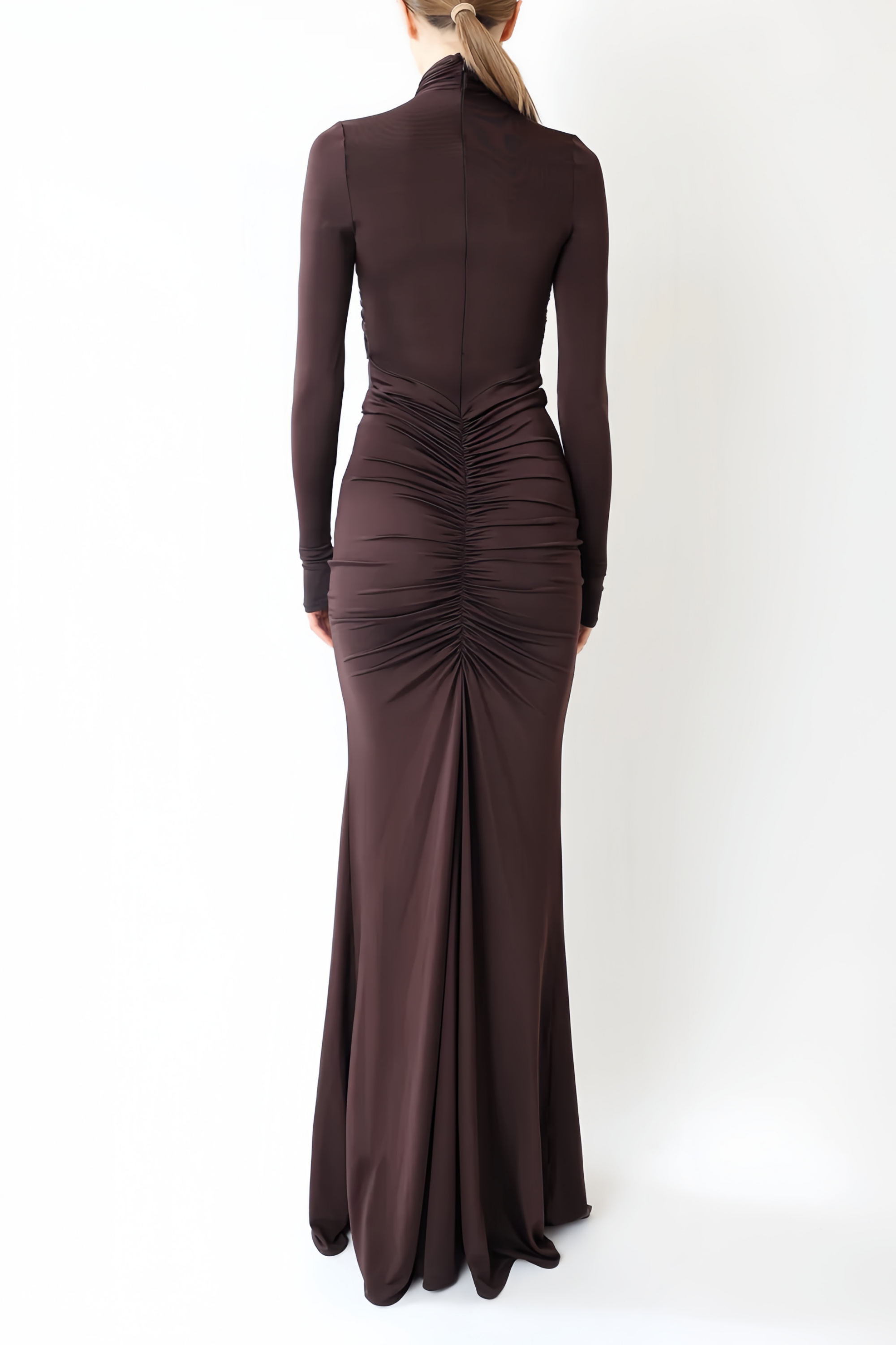 طقم بدلة وتنورة من كاثرين وايت محبوكة ومضلعة