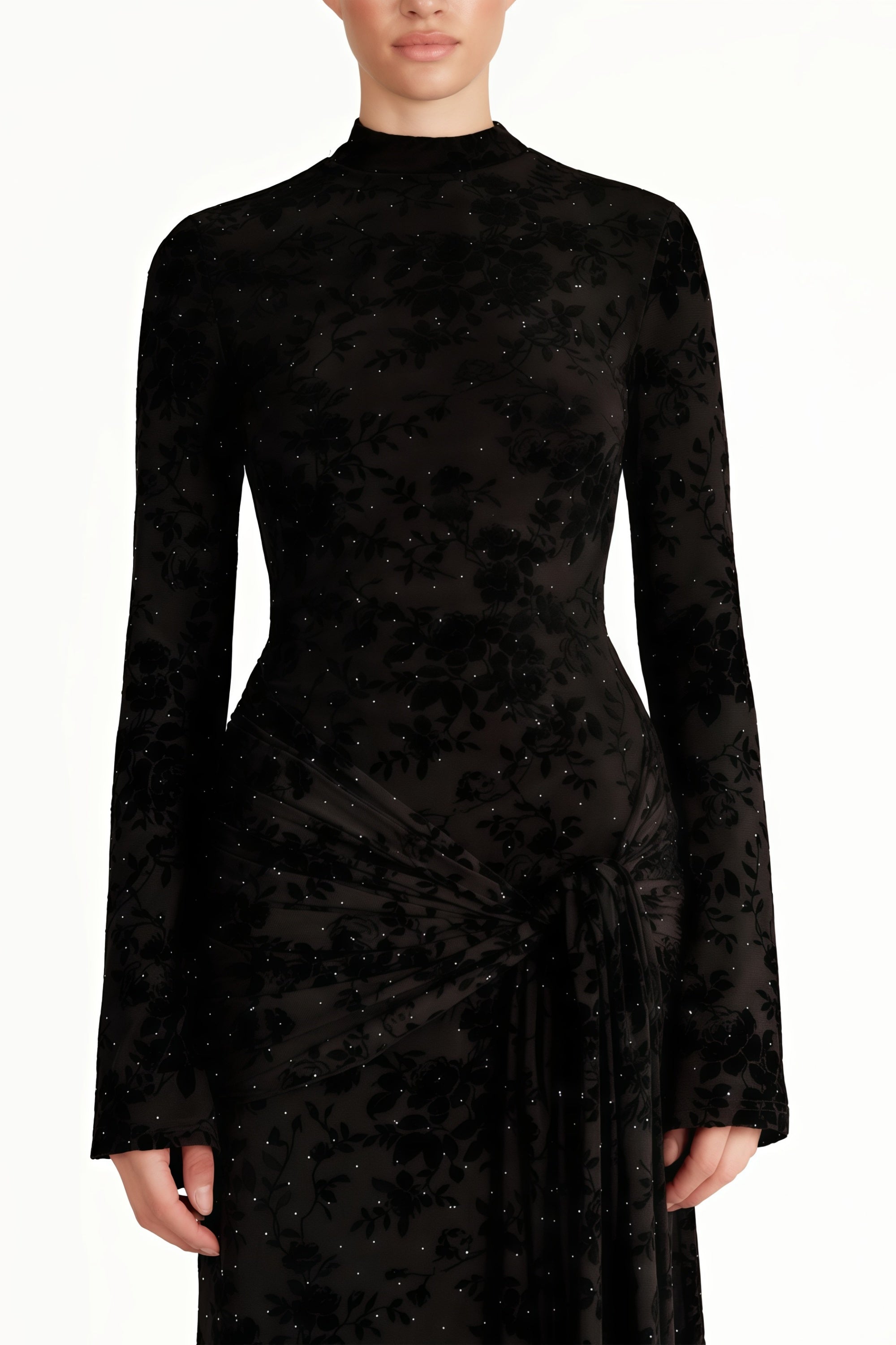 فستان طويل شفاف مزين بالزهور من Kgothatso Black