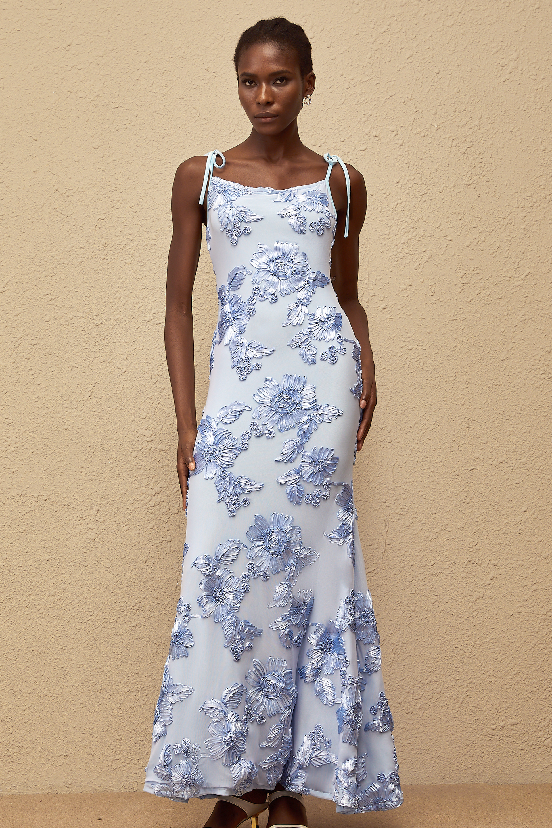 Énigme Blue Jacquard Floral Maxi Dress
