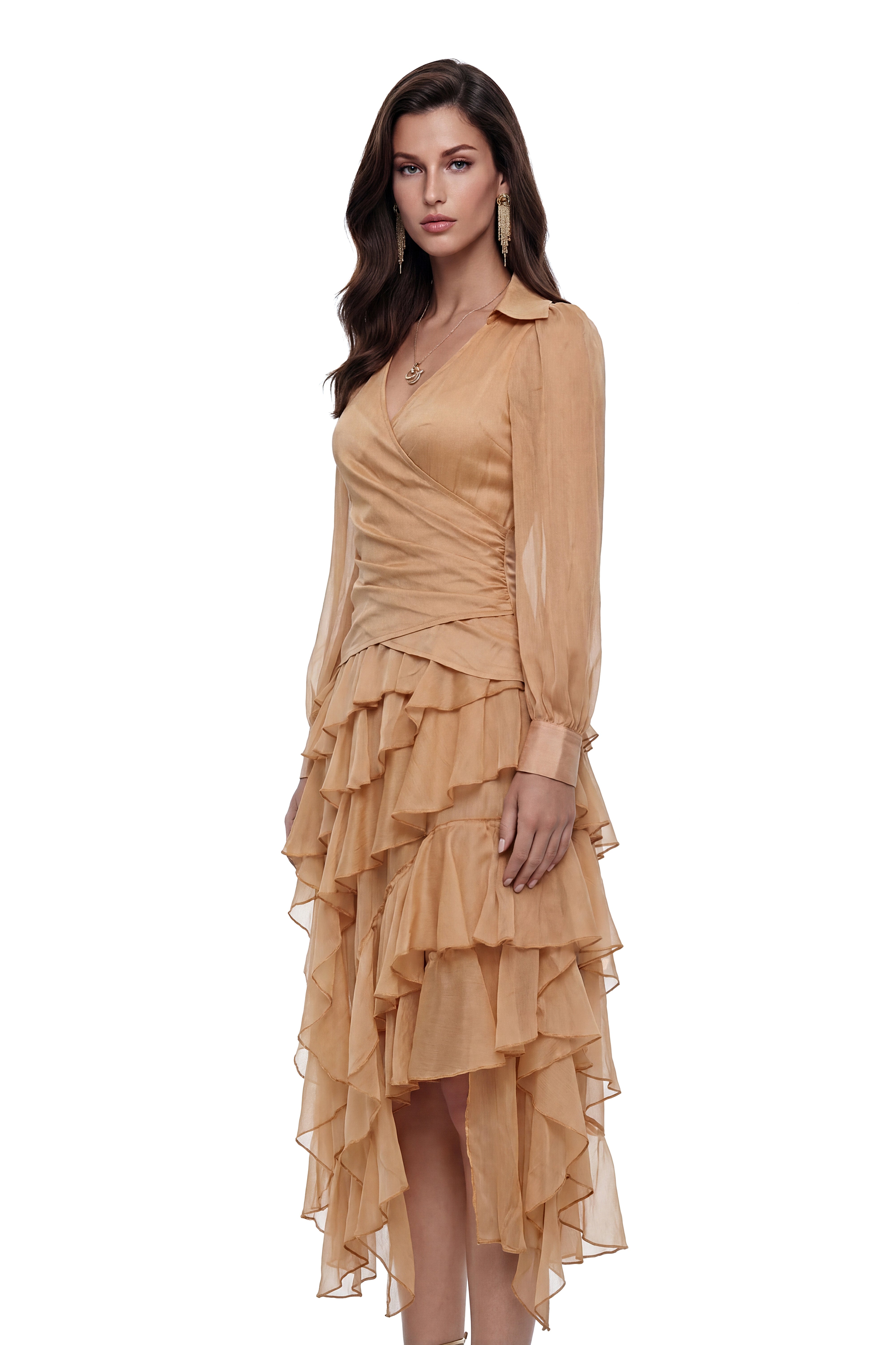 طقم بلوزة بفتحة أمامية متقاطعة وتنورة متدرجة من ماركة «مايا براون»