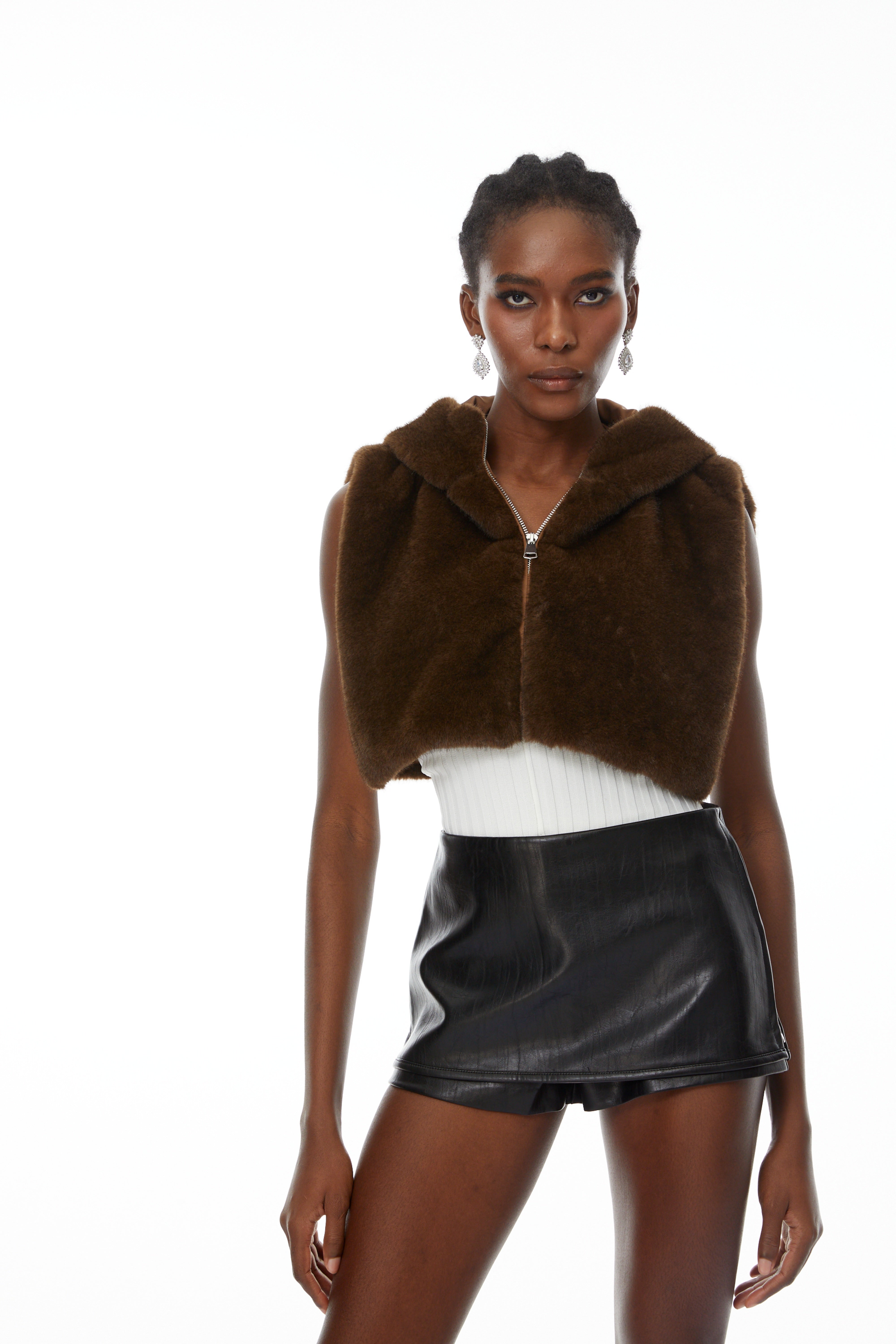 Marina Brown Pelzkapuzenschal