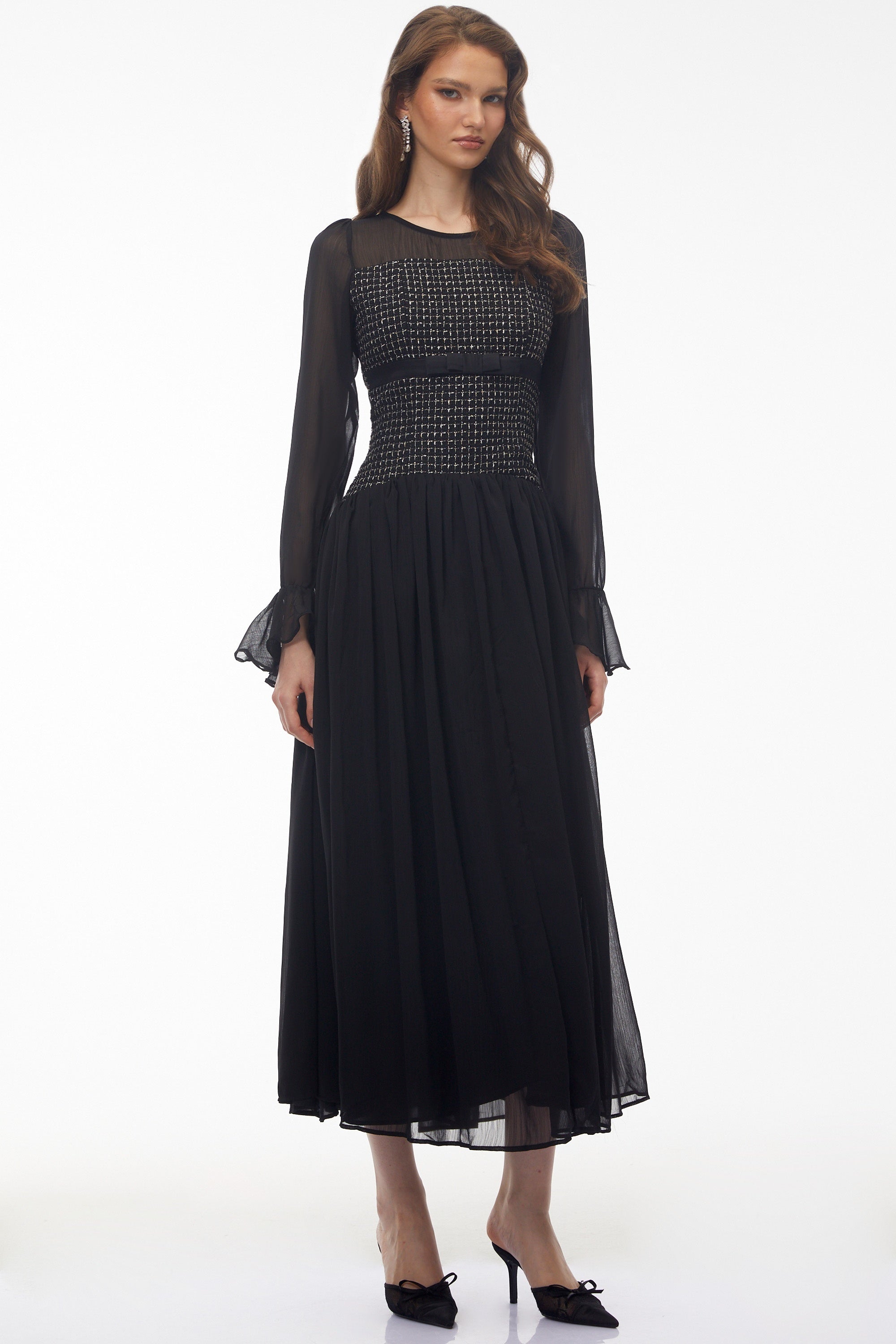 Robe longue Maya noire à manches cloche et nœud