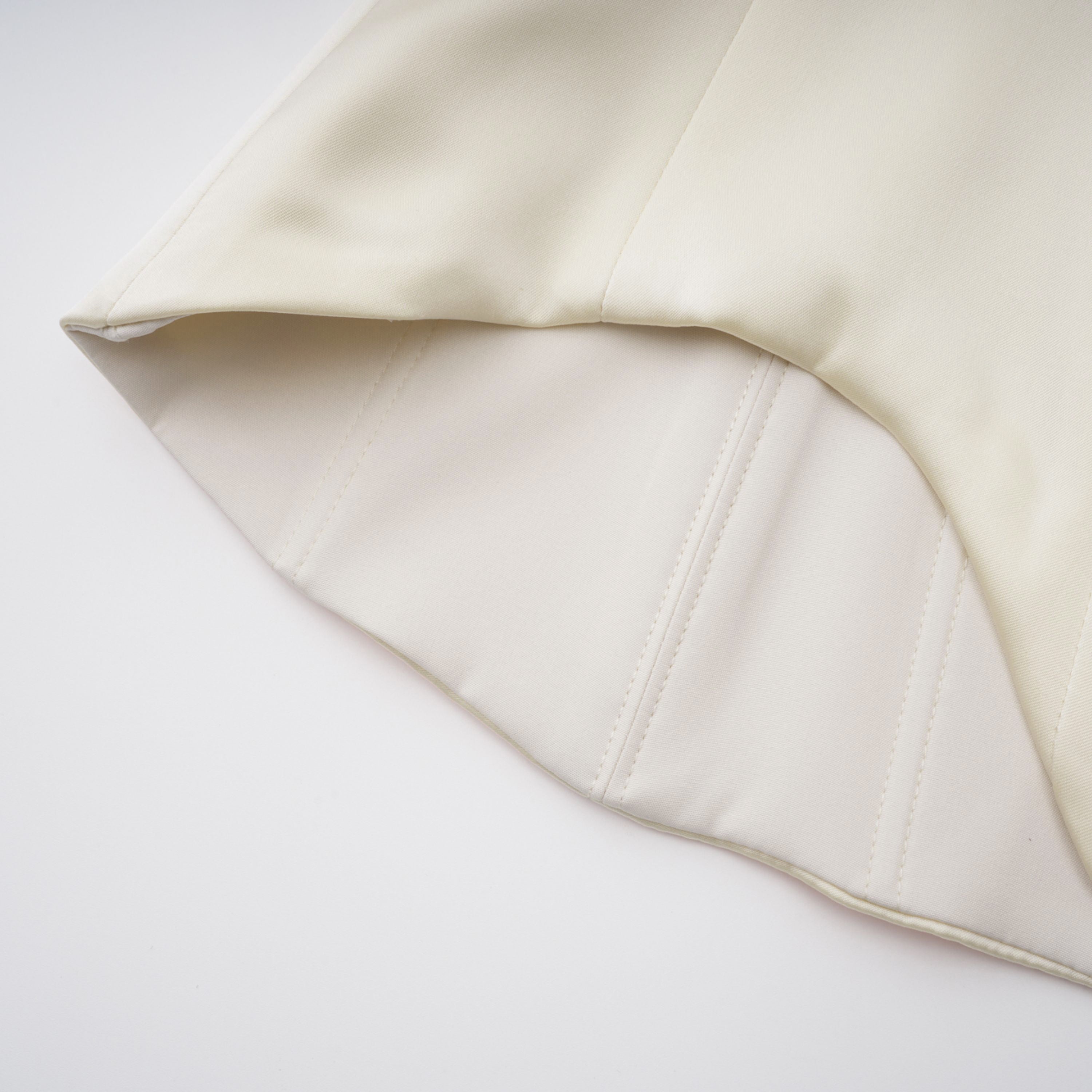 Robe convertible en dentelle blanche Michalina avec jupe amovible