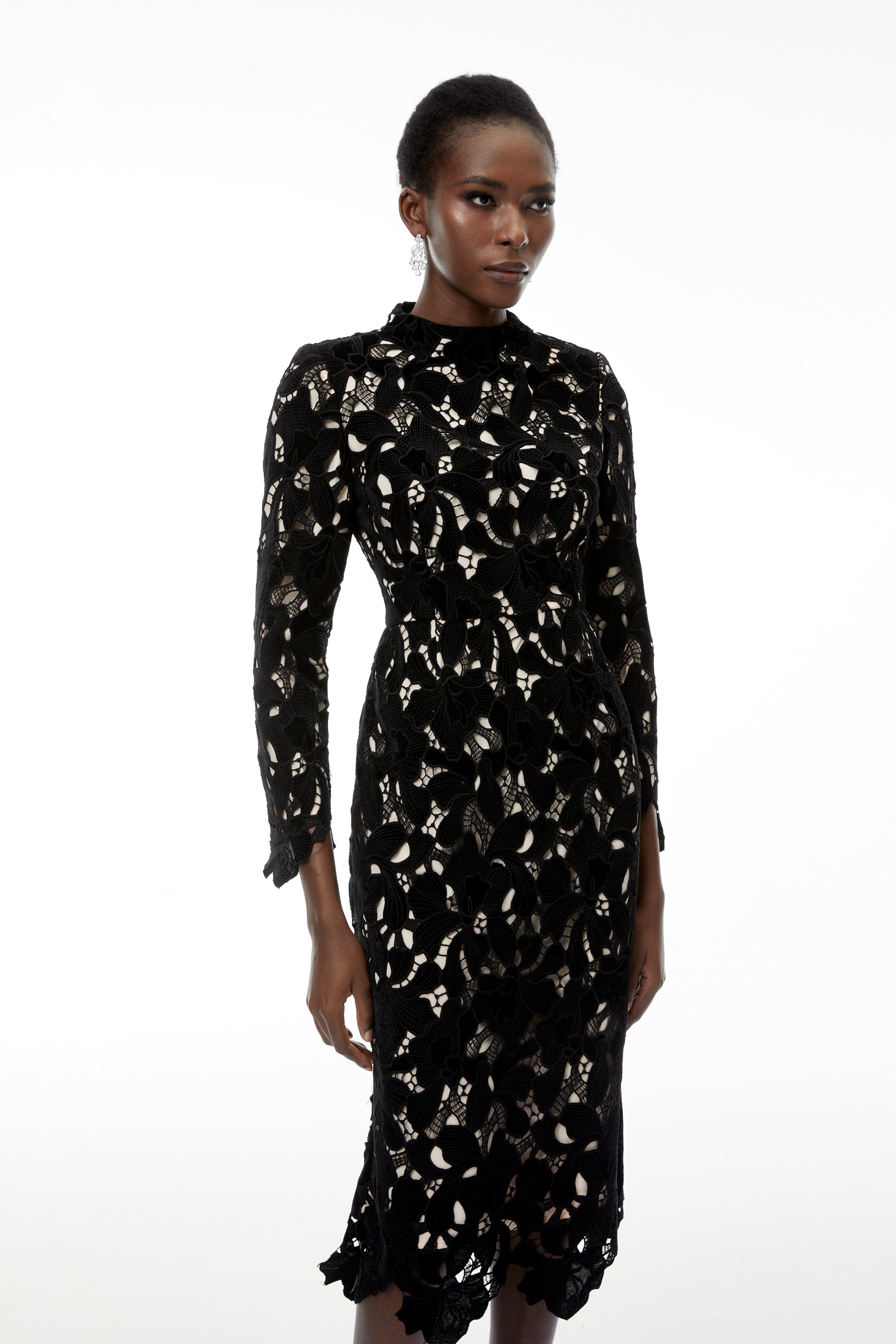 فستان ميدي أسود مطرز بالزهور من Hafdis