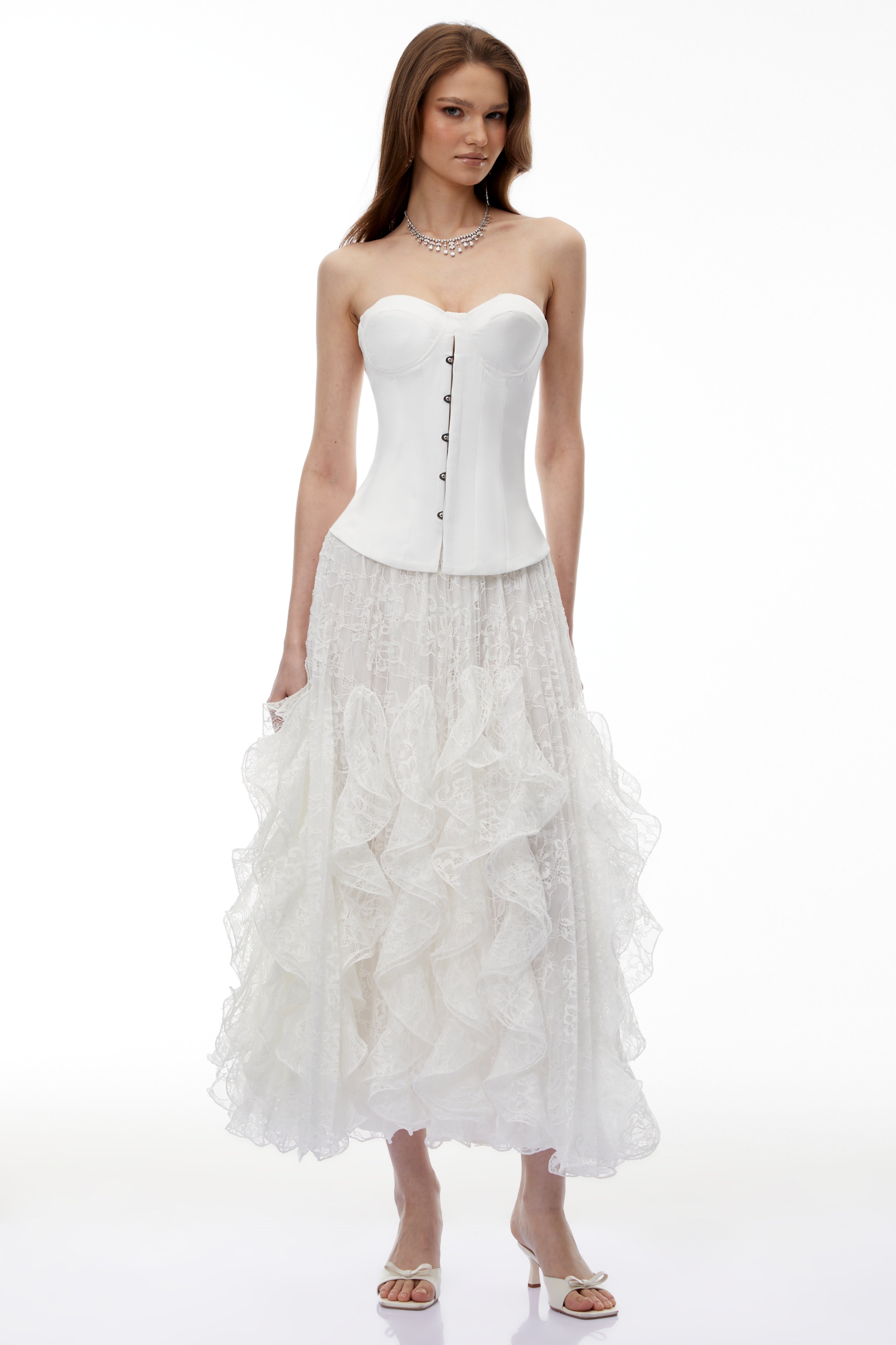 Pantea – Weißer Rock mit Rüschen und Spitze