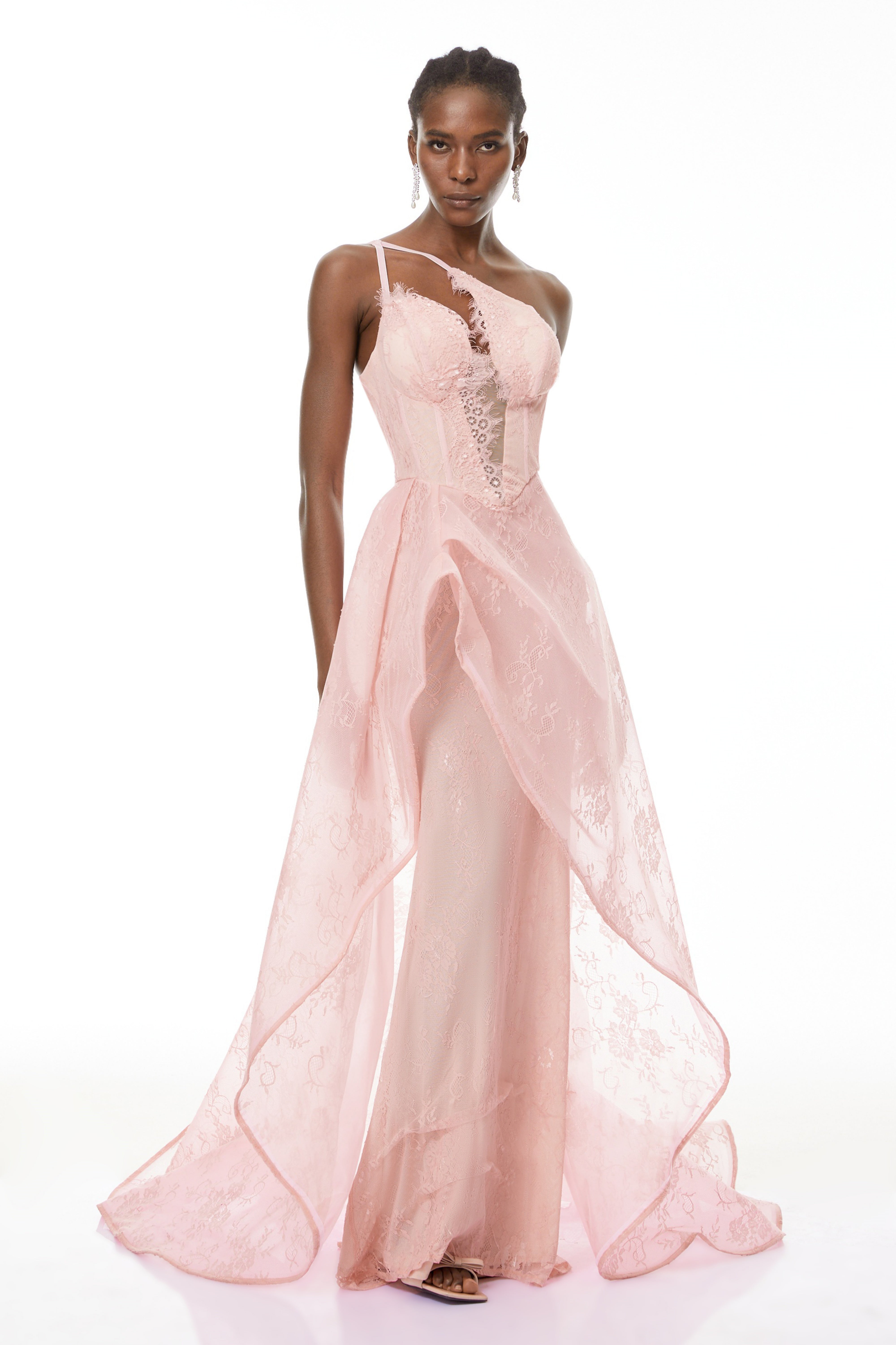 فستان طويل من الدانتيل بكتف واحد باللون الوردي من Ricarda