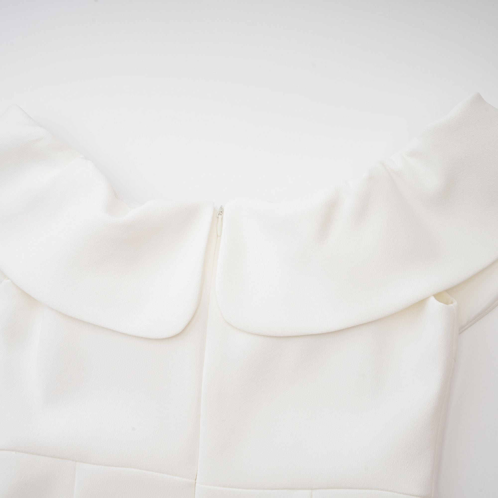 Victoire bow-detail off-shoulder dress