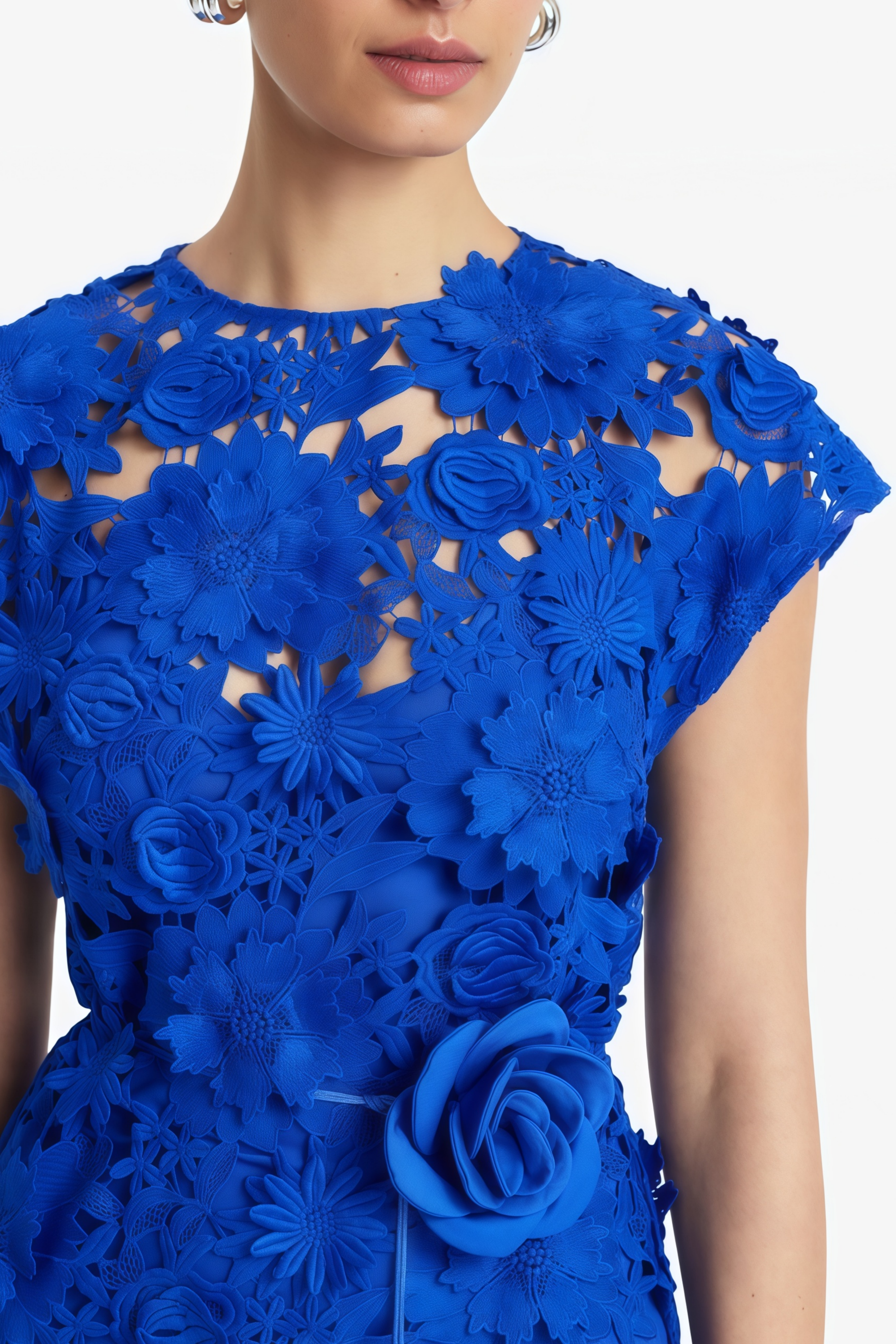 فستان ماكسي من جوشيبيد بلون أزرق مزين بزخارف زهرية مع فتحات