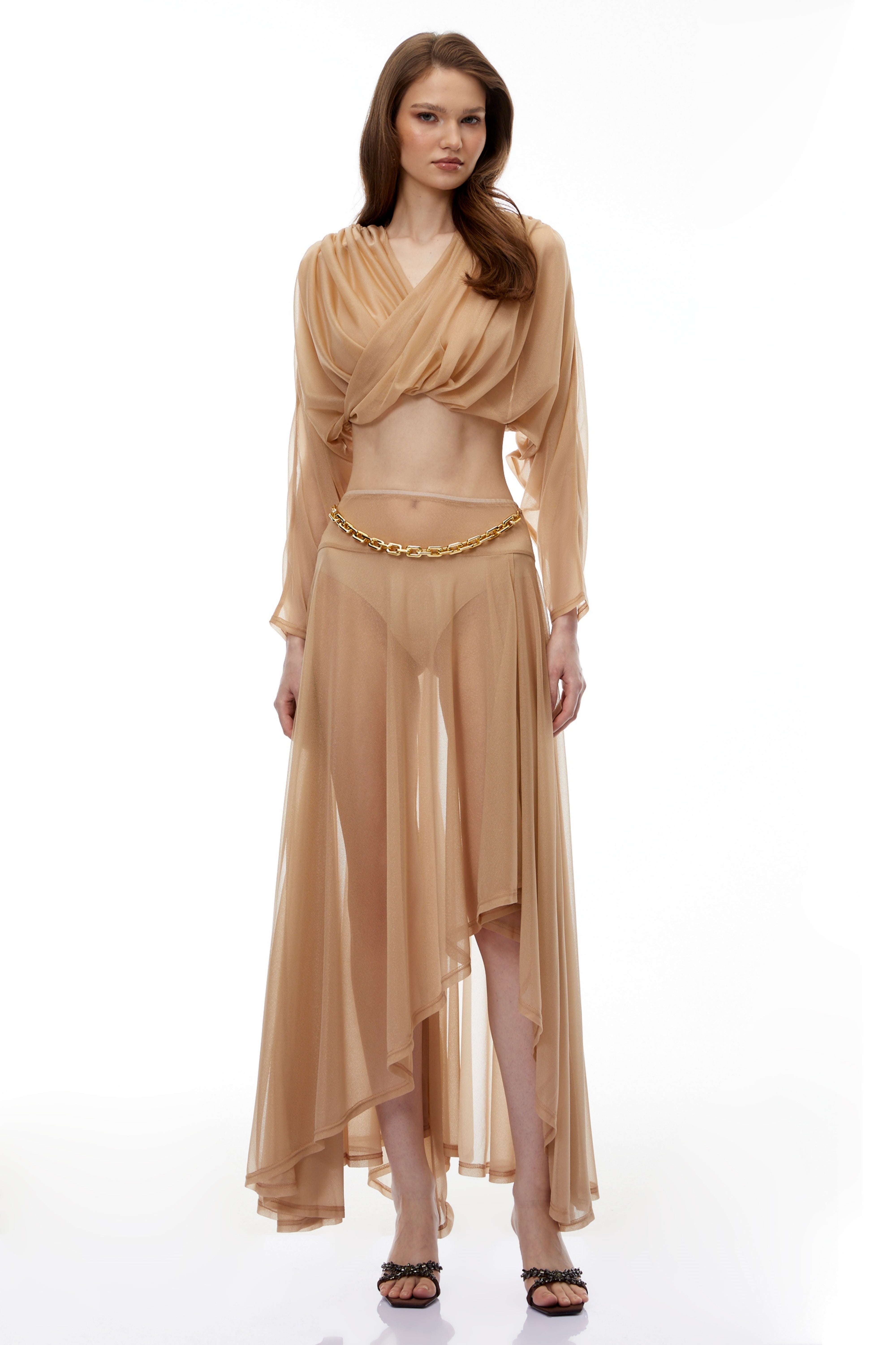 Skylar – Set aus Oberteil mit gekreuztem Ausschnitt und Rock in der Farbe Neutral