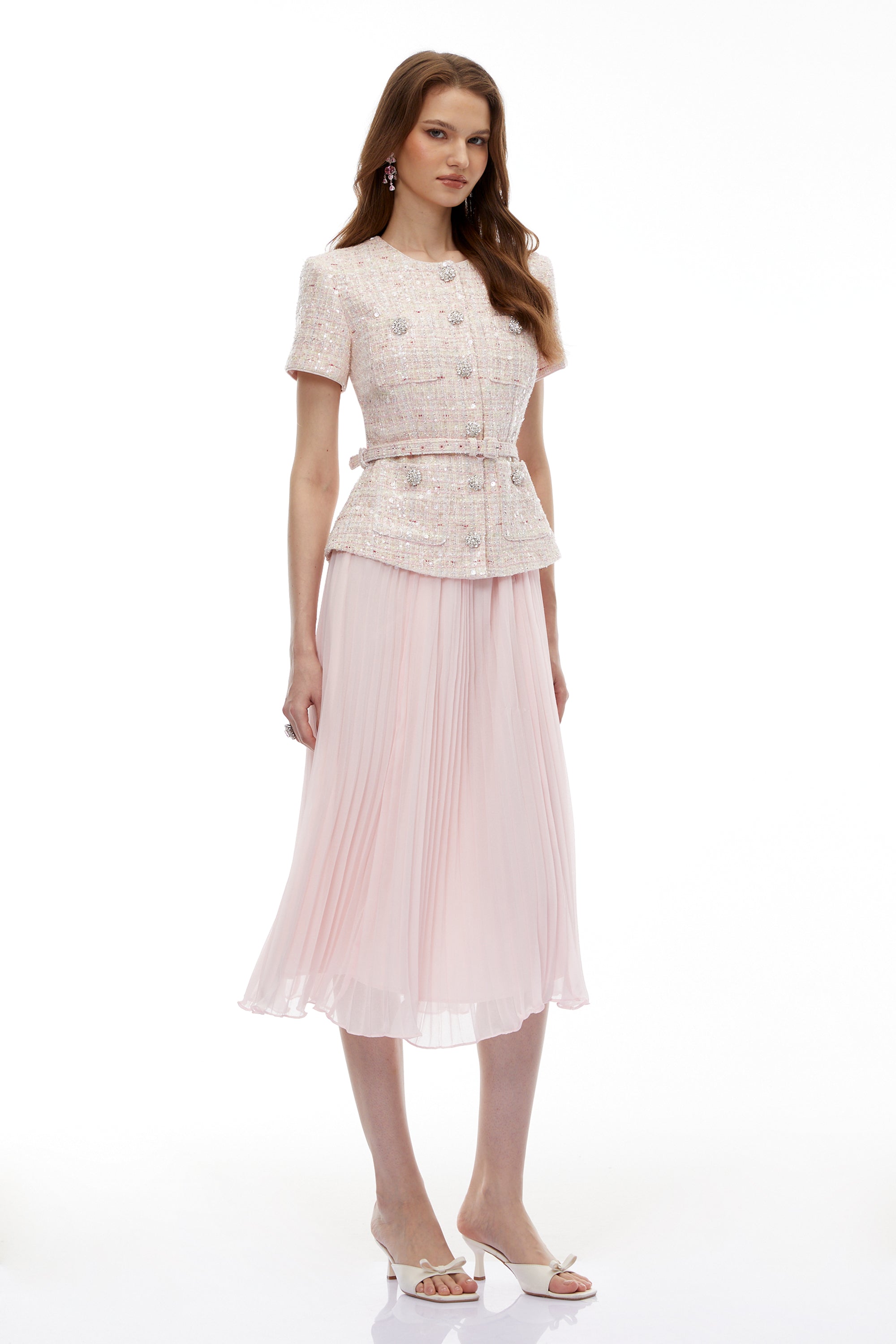 فستان ميدي من التويد الوردي المطوي من تهمينة