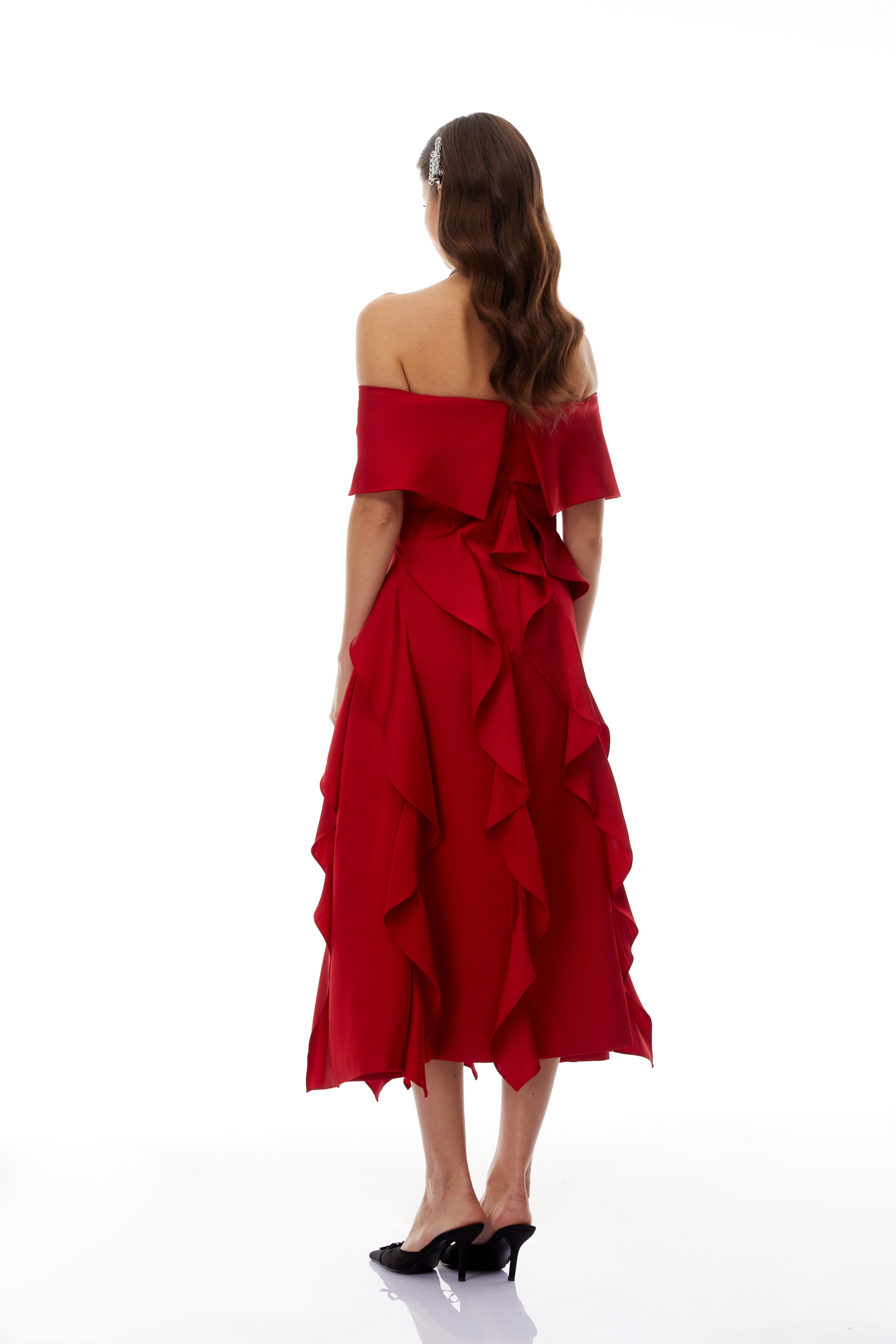 Tarjei Red Off-Shoulder Ruffled Midi Dress