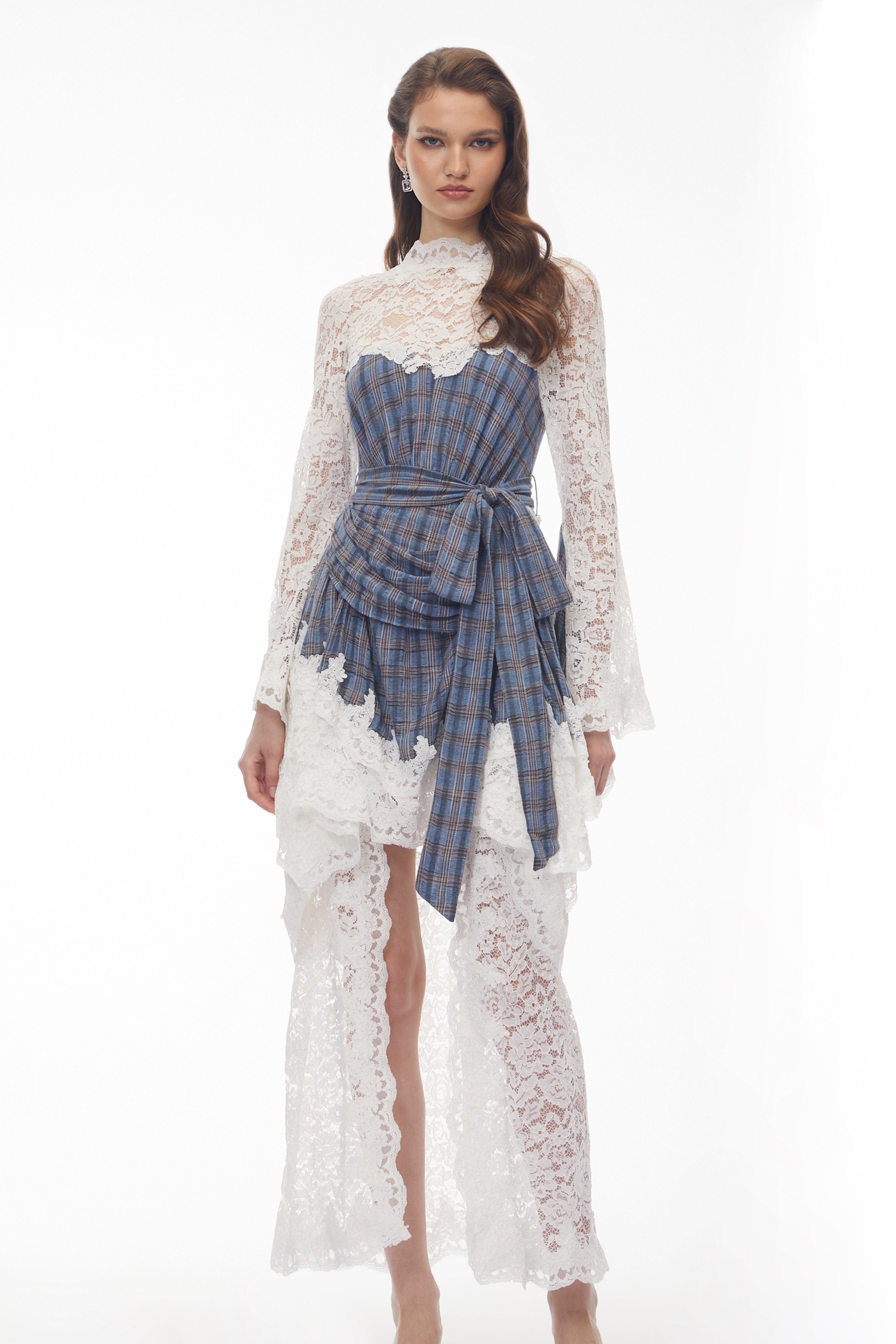 Robe mi-longue à carreaux et dentelle florale « Thalassa Blue »