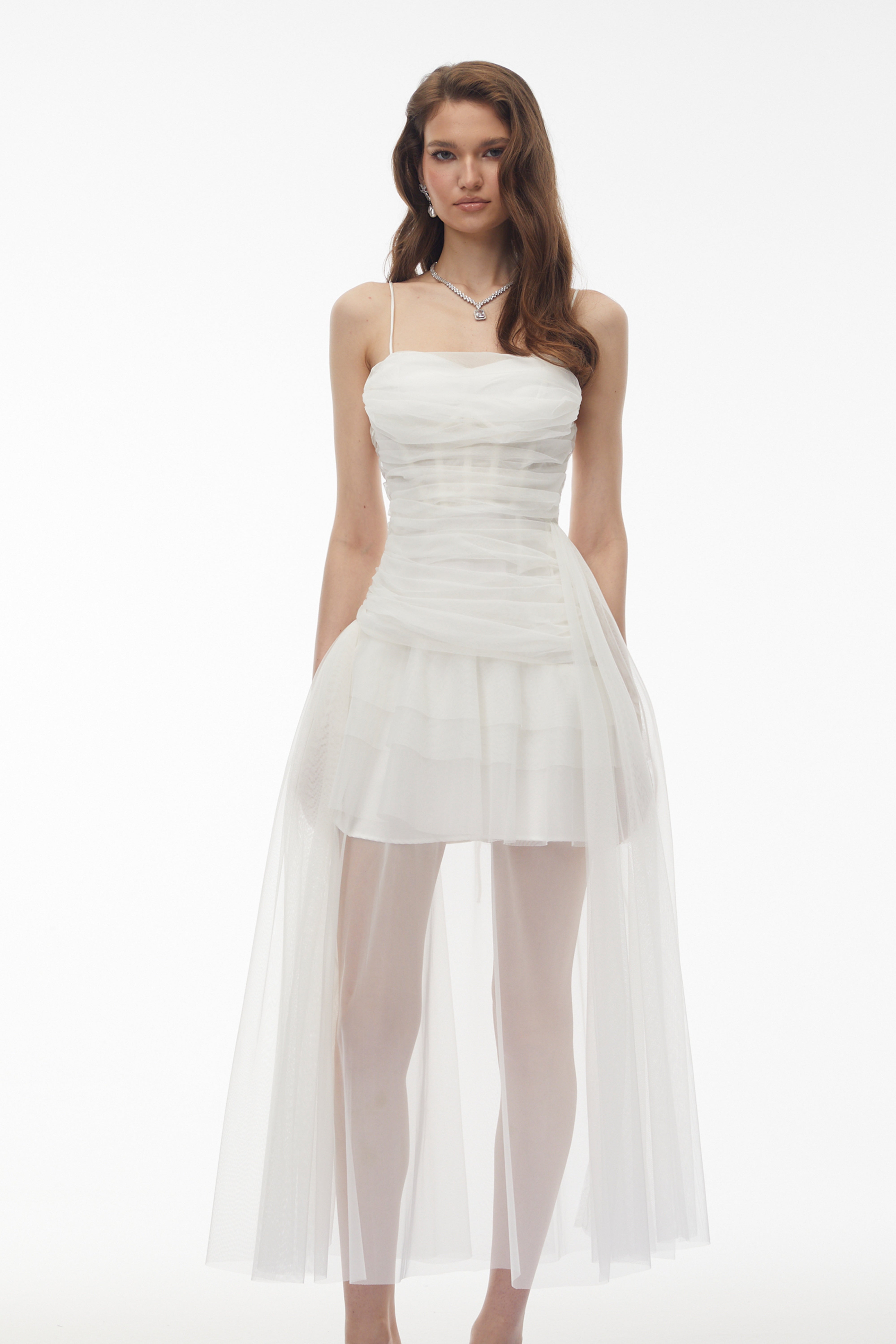 Thisbe White – Asymmetrisches Maxikleid aus Mesh