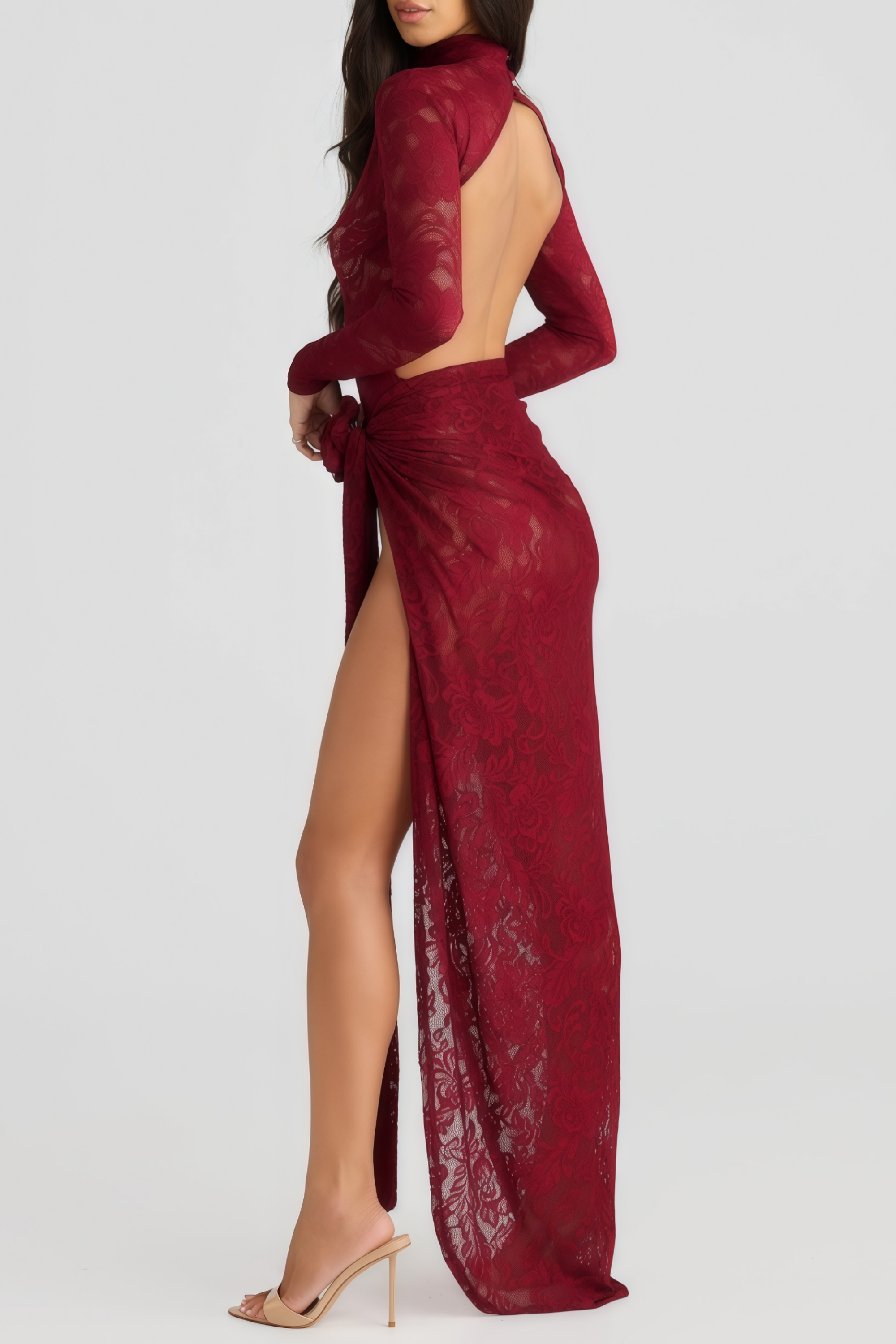 طقم بدلة وتنورة من الدانتيل الأحمر المزهر من أسلاوج