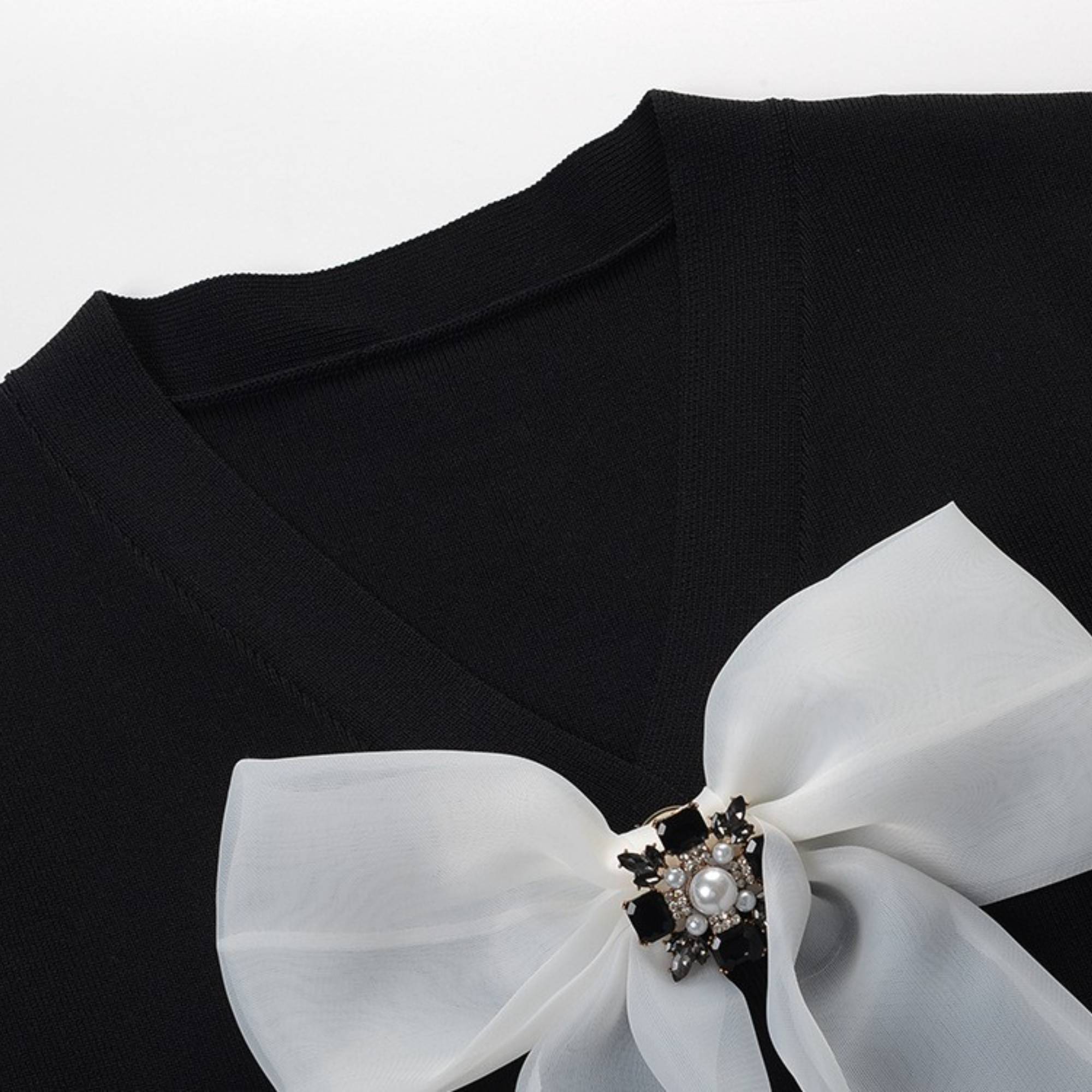 Bowknot detail black mini dress - itsy, it‘s different