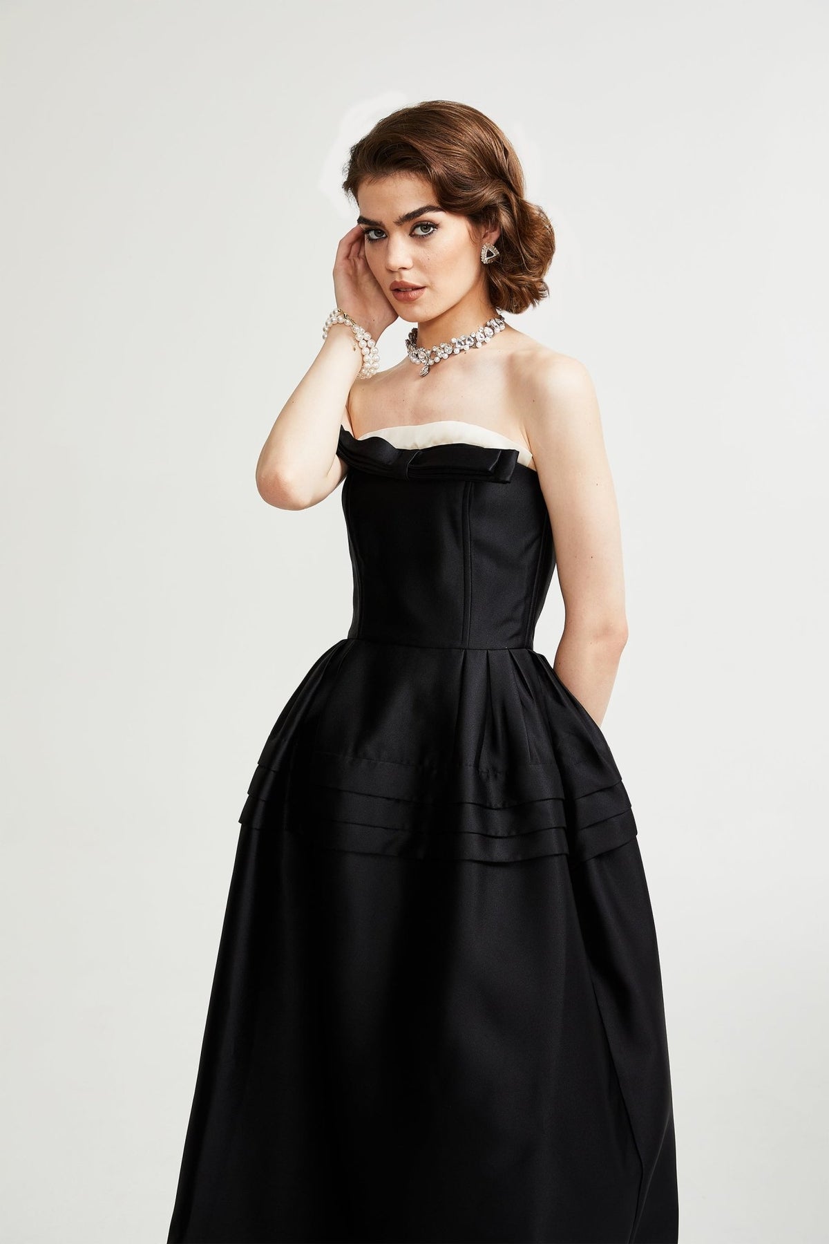 Felisara black bowknot midi dress